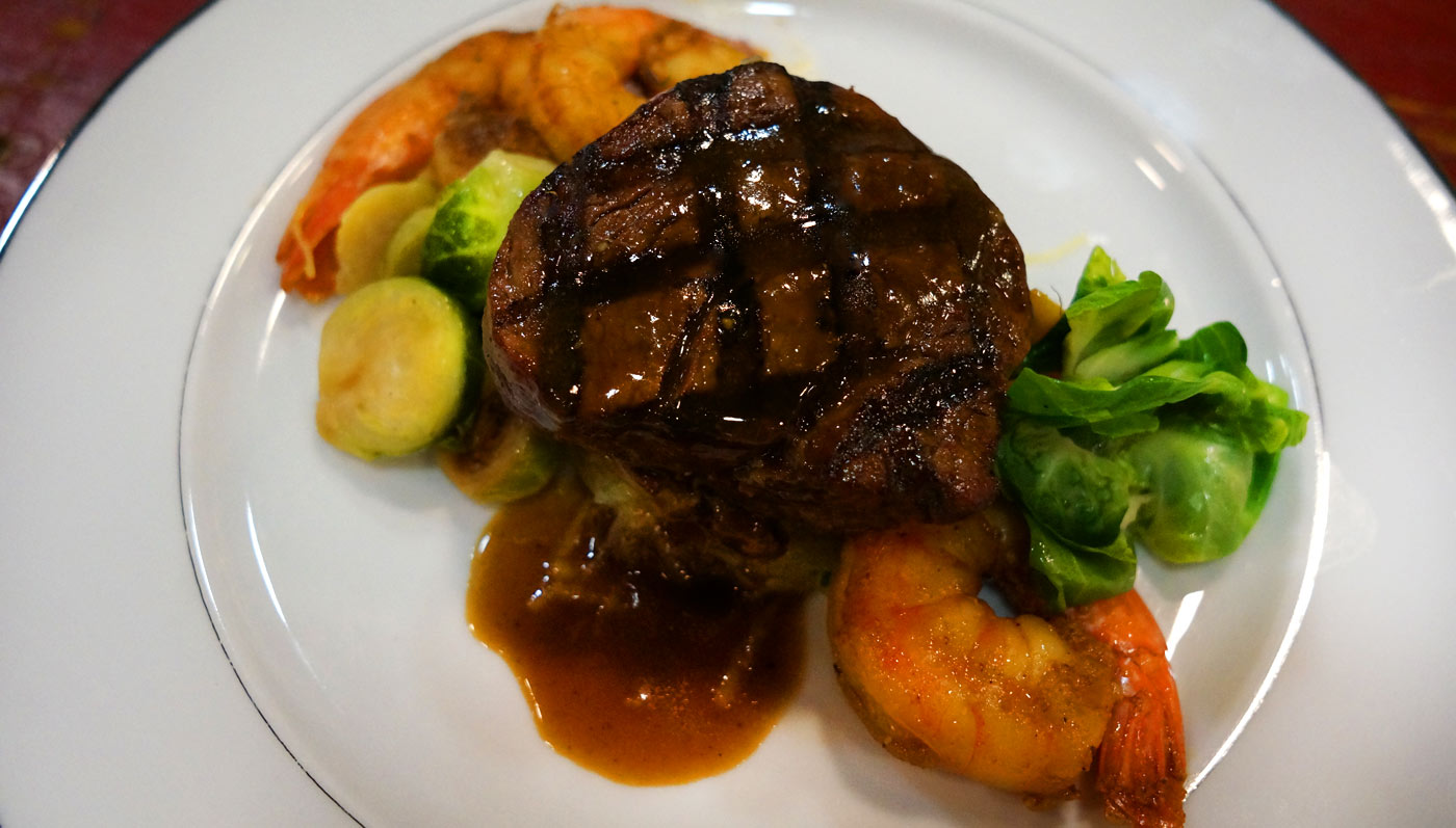 Behind The Scenes And On Their Plates At The CNN Heroes Award Show