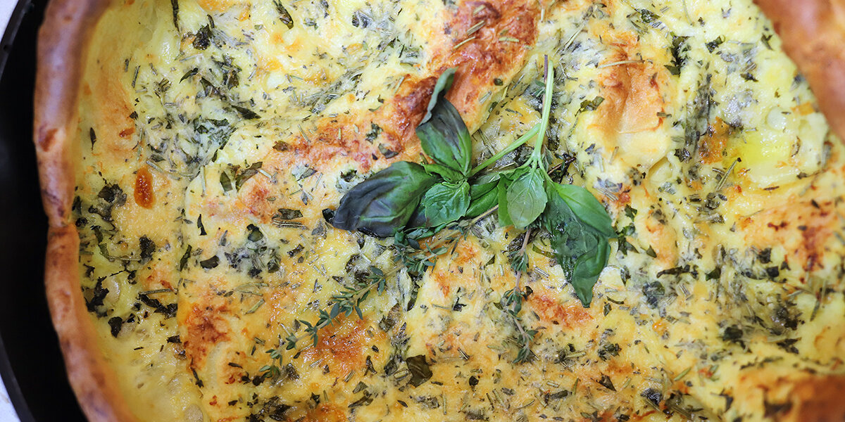 SAVORY HERB AND CHEESE DUTCH BABY
