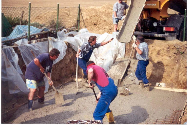 teichbau_schwimmteich_gfk_glasfaser_alfred_langer_aluterra_koeln