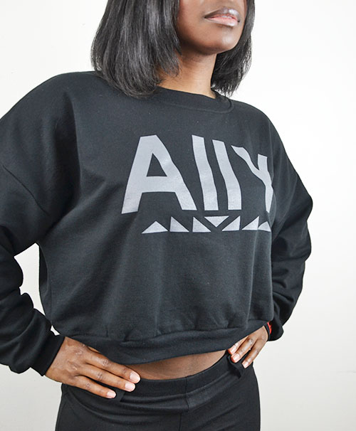 ally cropped sweatshirt.jpg