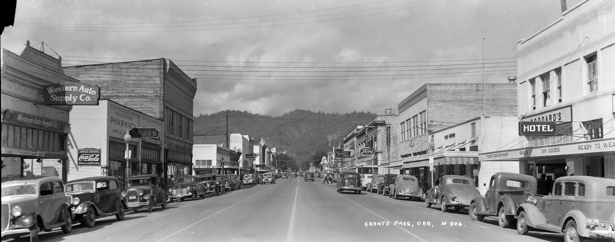#902 Grants Pass, Ore..JPG