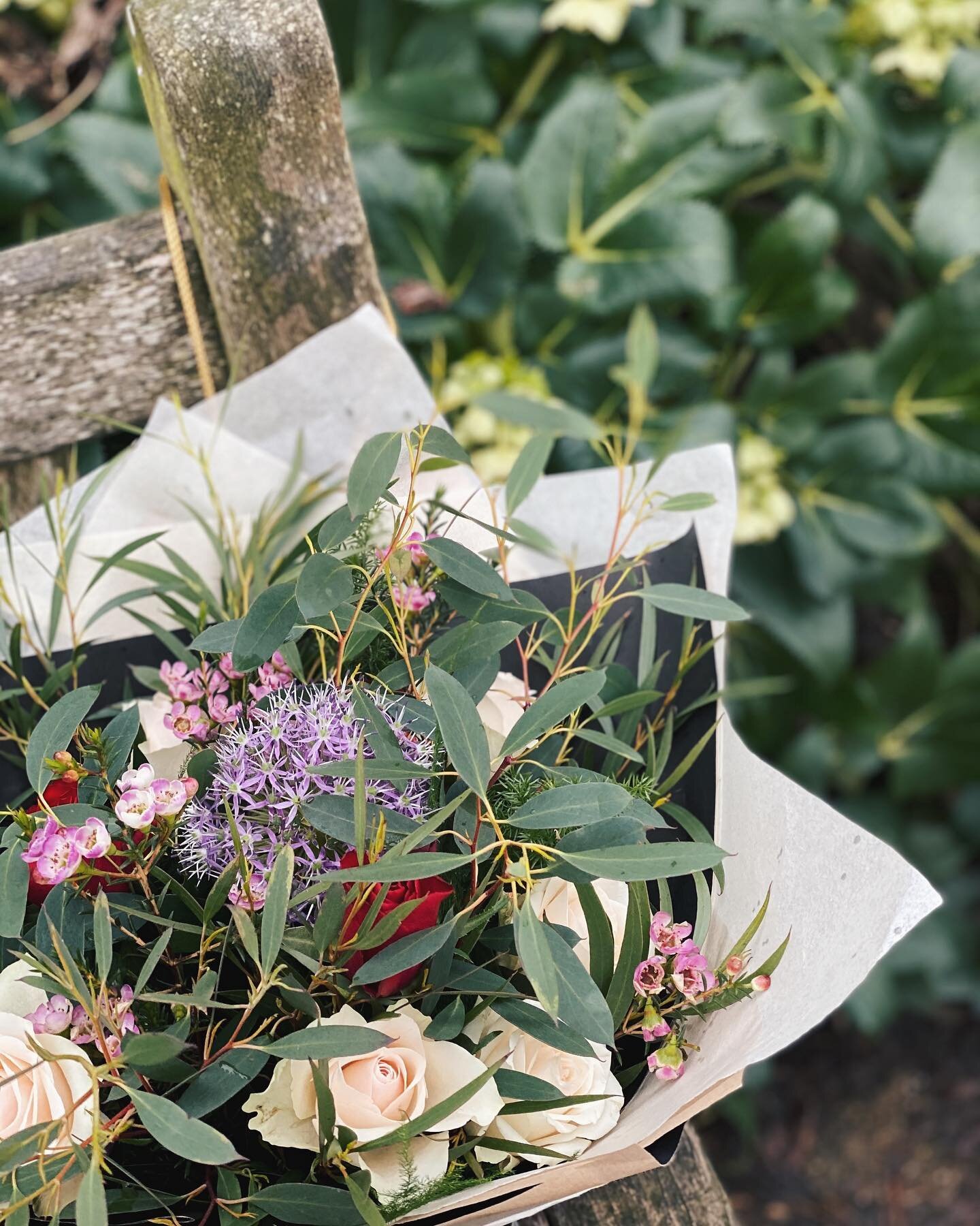Will you find our &lsquo;Lost in Leamington&rsquo; bouquet? 🤍