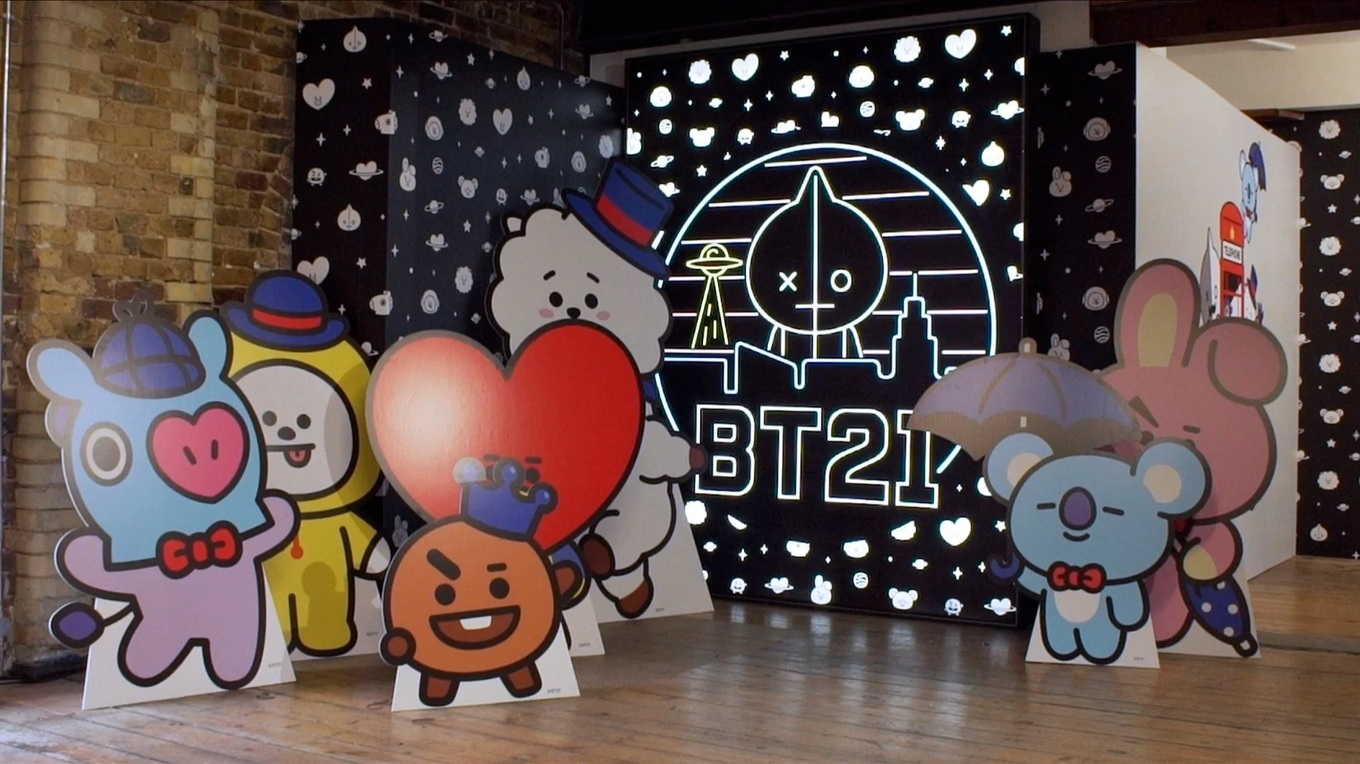 BT21_NIKE.jpg