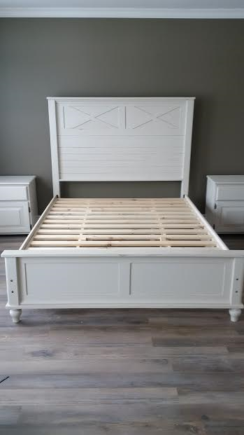Marysvale Bed and nightstands - Copy.png
