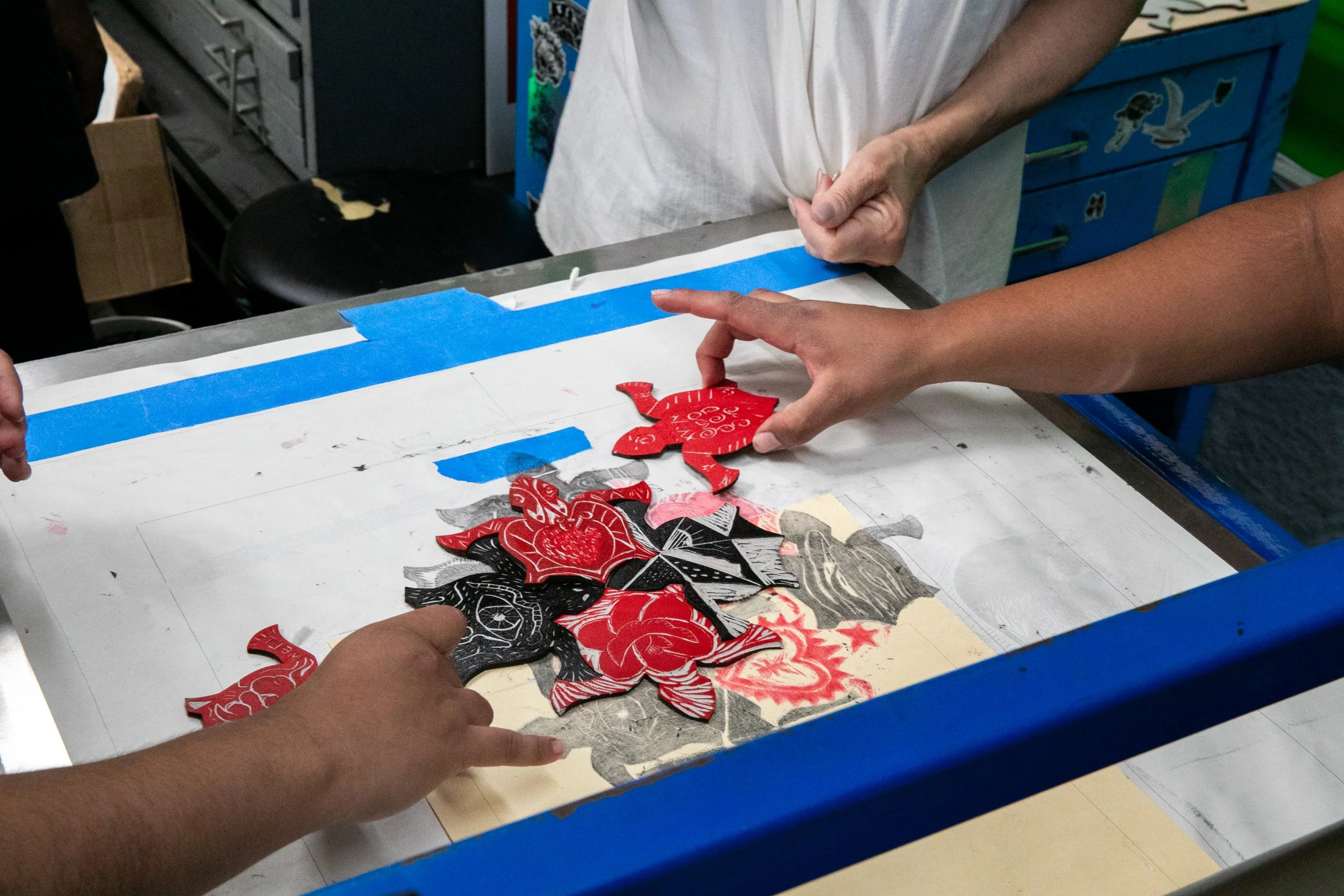 20250628-Printmaking_Summit-Workshop-PrintmakingPatterns-Tessellations-PavelAcevedo-19.jpg