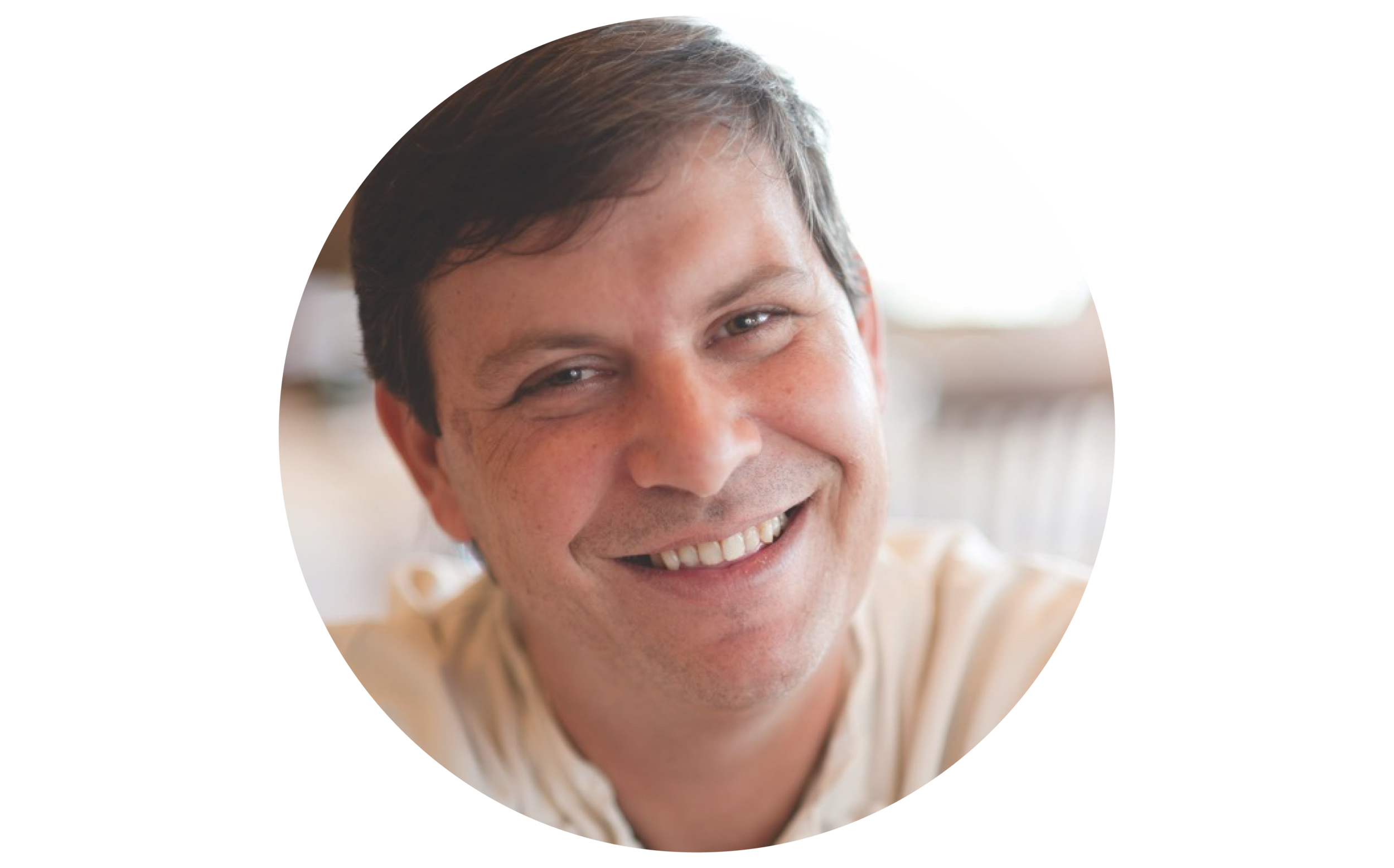 Michael Dragon  Chef / Owner Michael Dragon is a native New Yorker who discovered an interest and talent for cooking at an early age. Michael grew up in Schenectady and attended a high school vocational program for the culinary arts where he became New York State's top culinary student in 1990. Following this recognition, he won a scholarship to the College of Culinary Arts at Johnson and Wales University of Providence, Rhode Island. Michael is not only a talented chef, but also a businessman schooled in the food and hospitality industry. As a student, he completed a fast-paced, 5000-seat banquet internship which equipped him with superior cooking as well as food service operation skills. Upon graduation, Michael moved to Charleston, South Carolina where he worked with David Barickman, a highly influential chef in the Charleston area. It was during his tenure at Magnolias in Charleston that Michael learned how to put a southern twist on classical Italian food and had the good fortune to meet his business partner, Mark Anton.