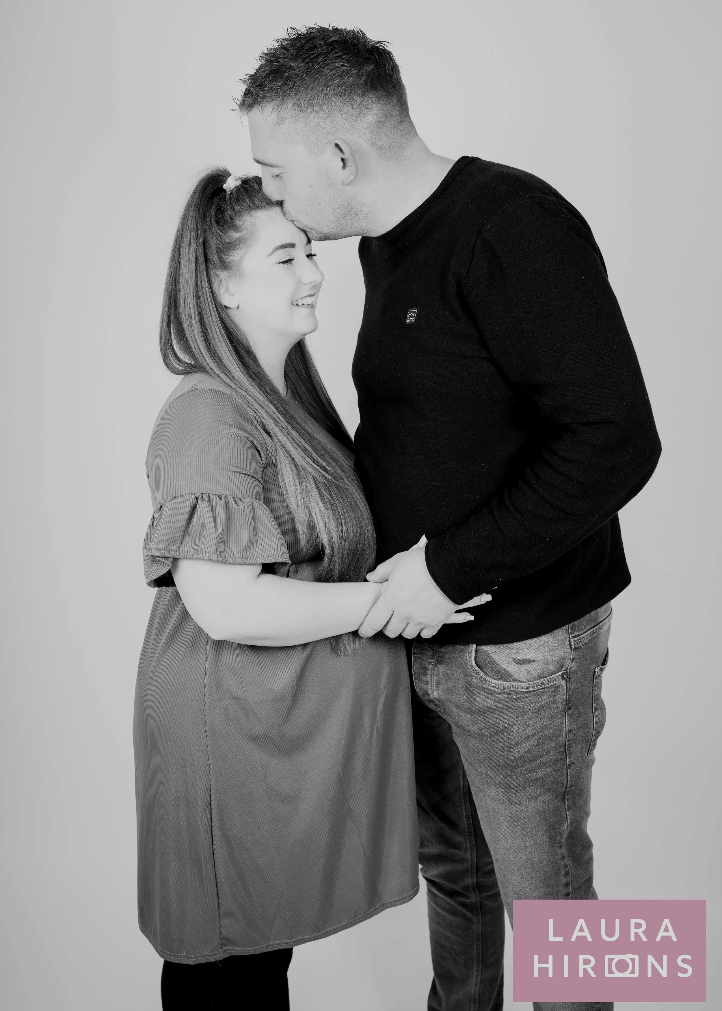 MaternityShootMarch2022-1.jpg