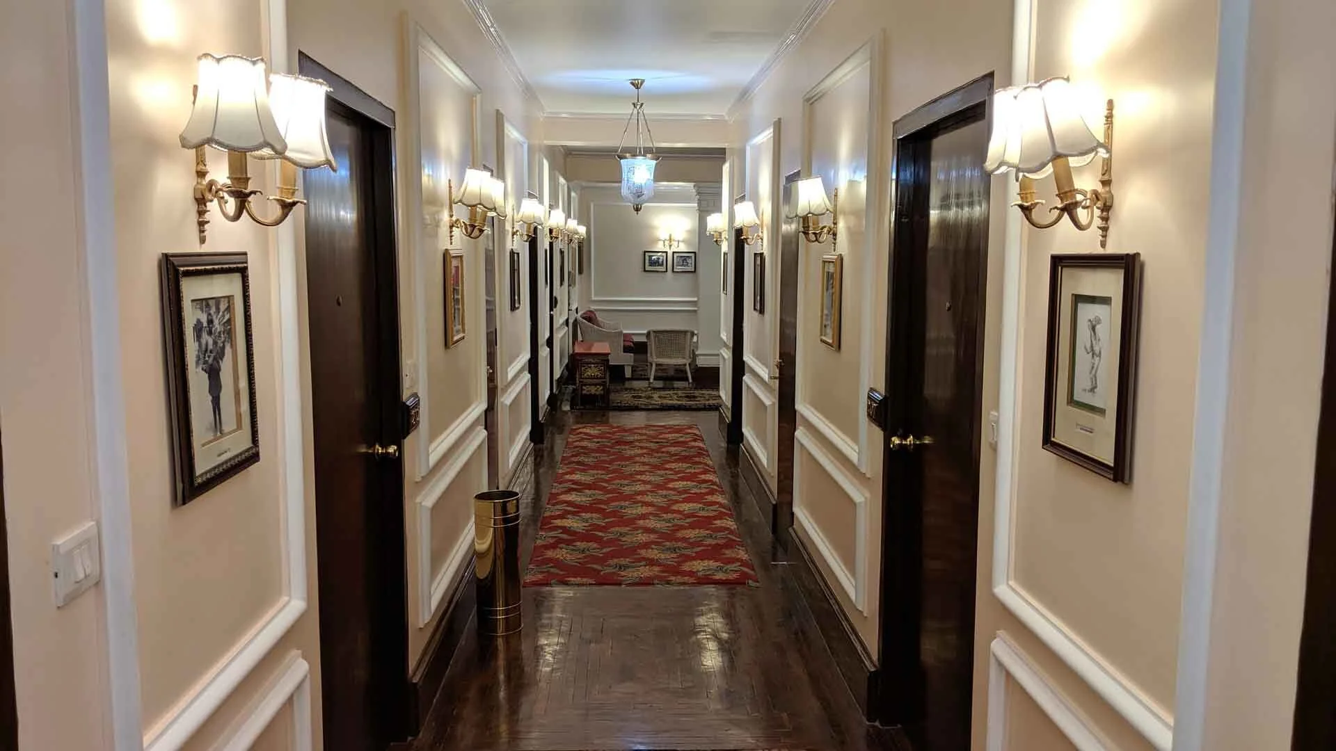 hallway.jpg