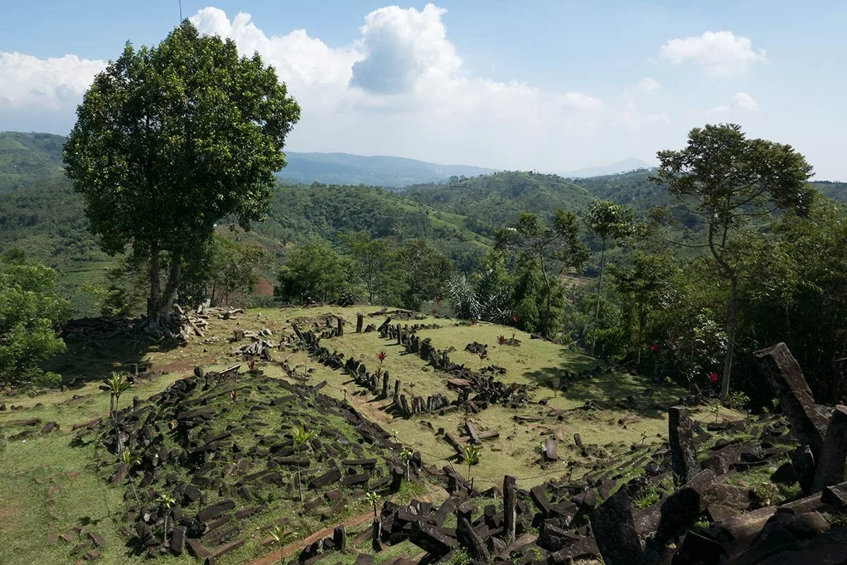 Gunung-Padang-Java-11-1200.jpg