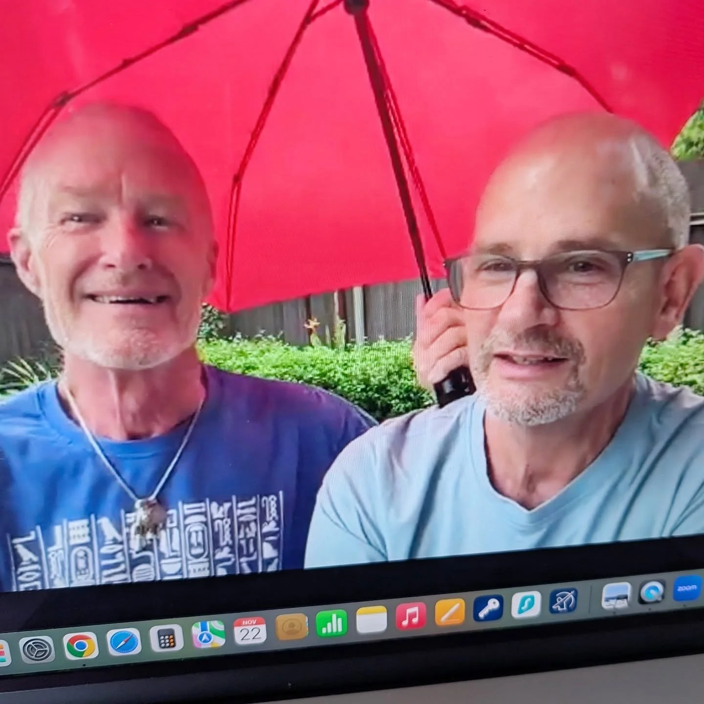Looks like we won't need the red &hearts;️ umbrella ☔ for our final Egypt Part 3 Podcast! 🌥️You can find this powerful episode and 28 others at Global Hotel Guys on YouTube! 🙏🏽Thank you for your Likes and Comments. 
 #podcast #travelphotography #E