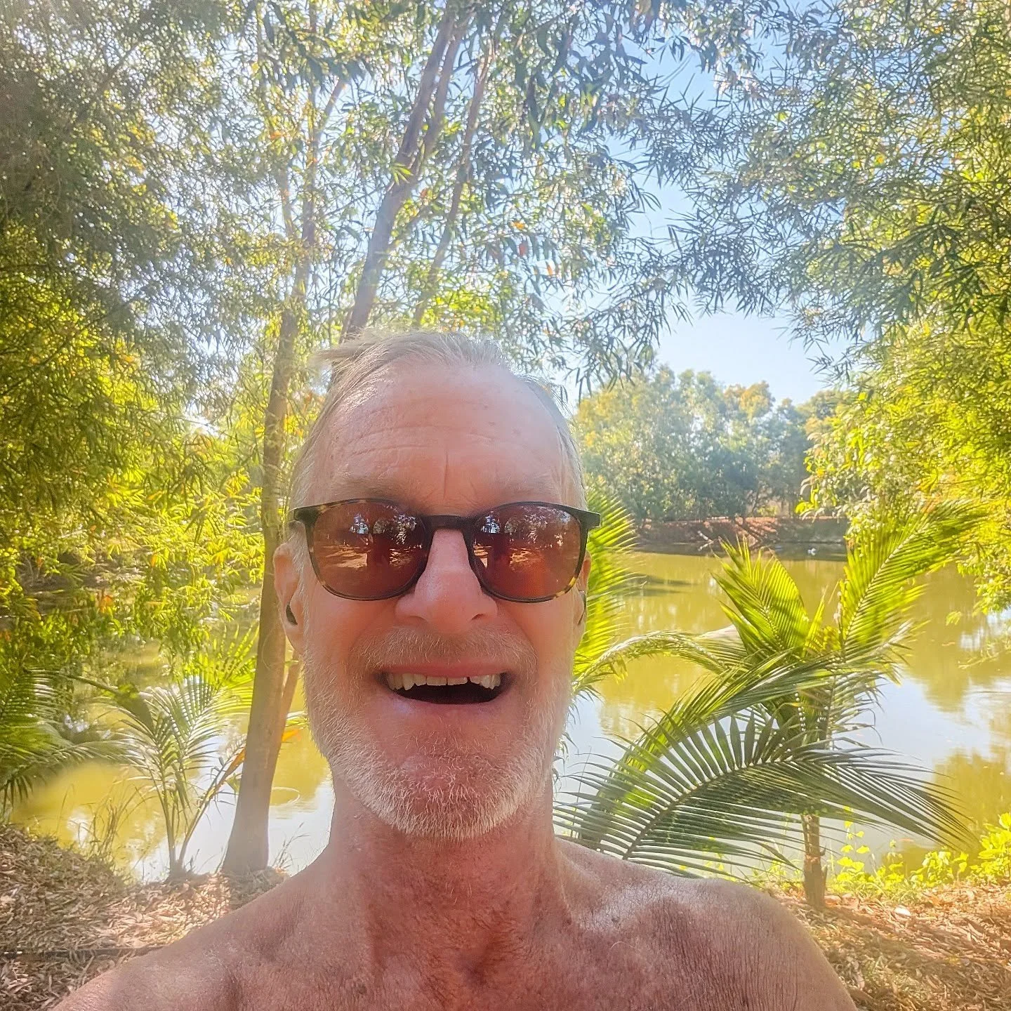Another reason why we return to this naturist place for the Holidays!🌴🌞🎄☮️
Exercise! Twelve naked laps around the beautiful pond at the Dragonfly Naturist Village equals 3.2 kilometers... almost two miles. A huge outdoor pool, a Japanese Onsen And