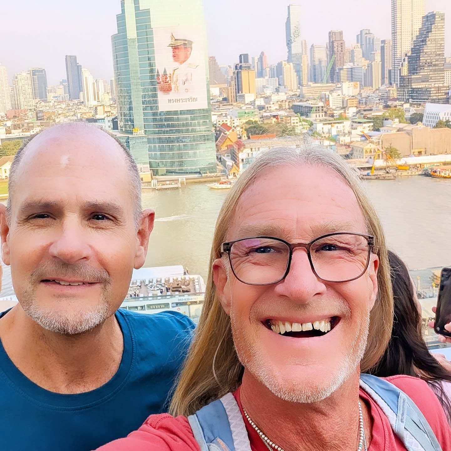 The ICONISAM❣️Just WOW!! 💛
What a beautiful tourist attraction on the Chao Phraya River in beautiful Bangkok, Thailand! This is definitely one of the most incredibly designed malls that we've visited! #iconisamshoppingmall #bangkok #travelphotograph