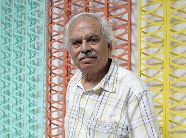 Rasheed Araeen photographed during the exhibition Rasheed Araeen: Before and After Minimalism at Sharjah Art Foundation, 2014. Image courtesy of Sharjah Art Foundation