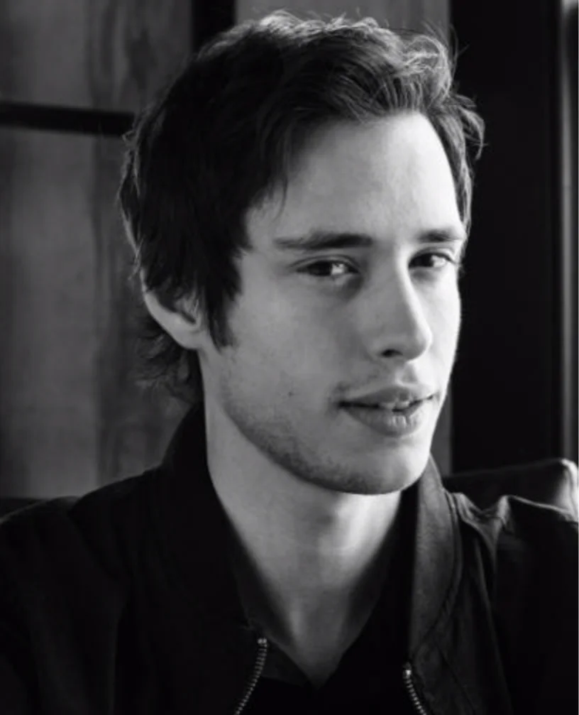 Carlos Arata.jpg