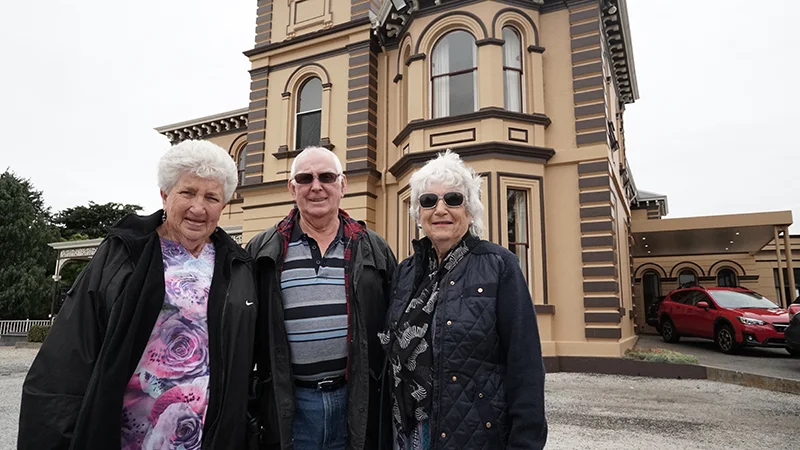 Anne Beckett, John Beckett, Betty Buchanan .JPG