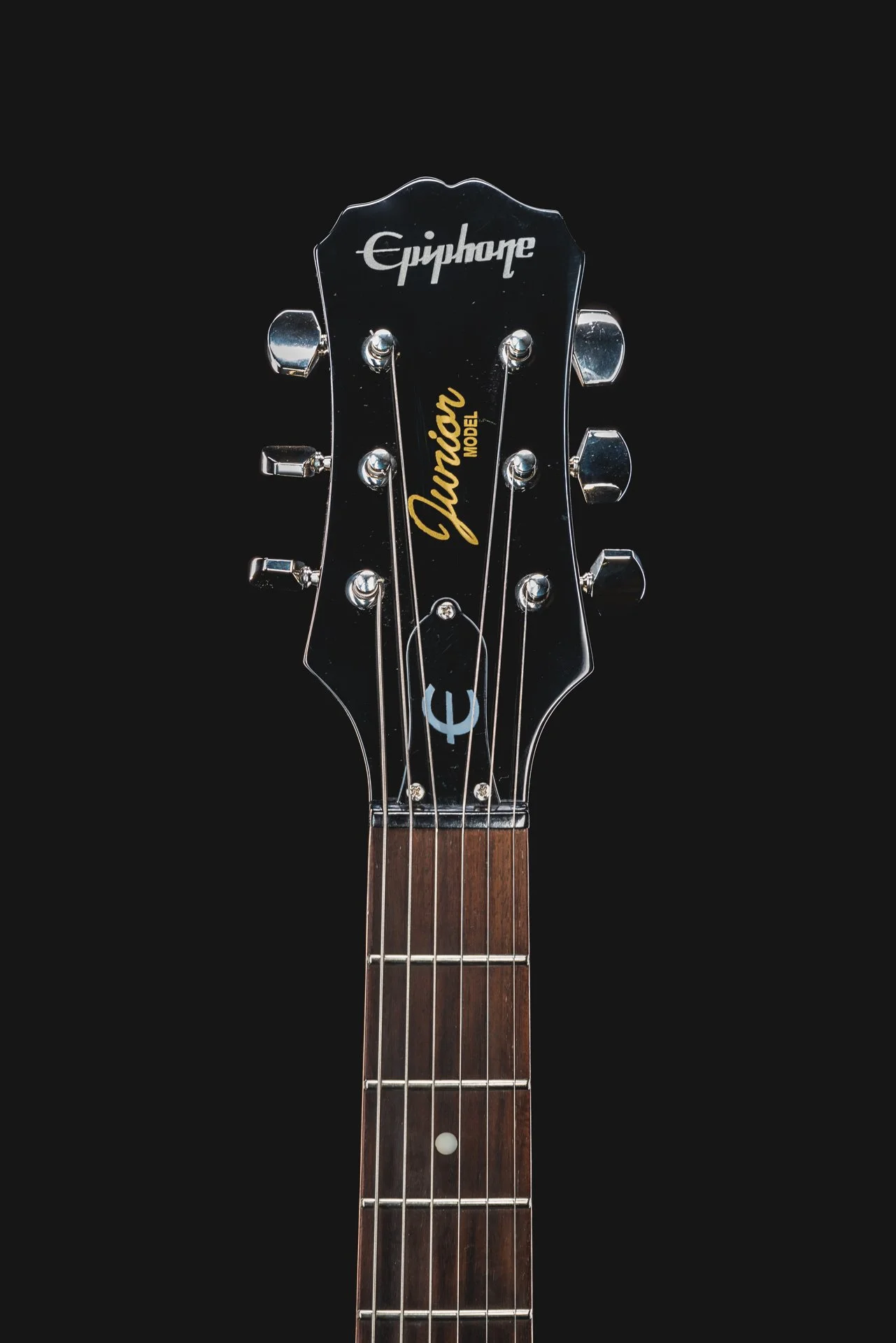 Gibson (Head Stock).jpg