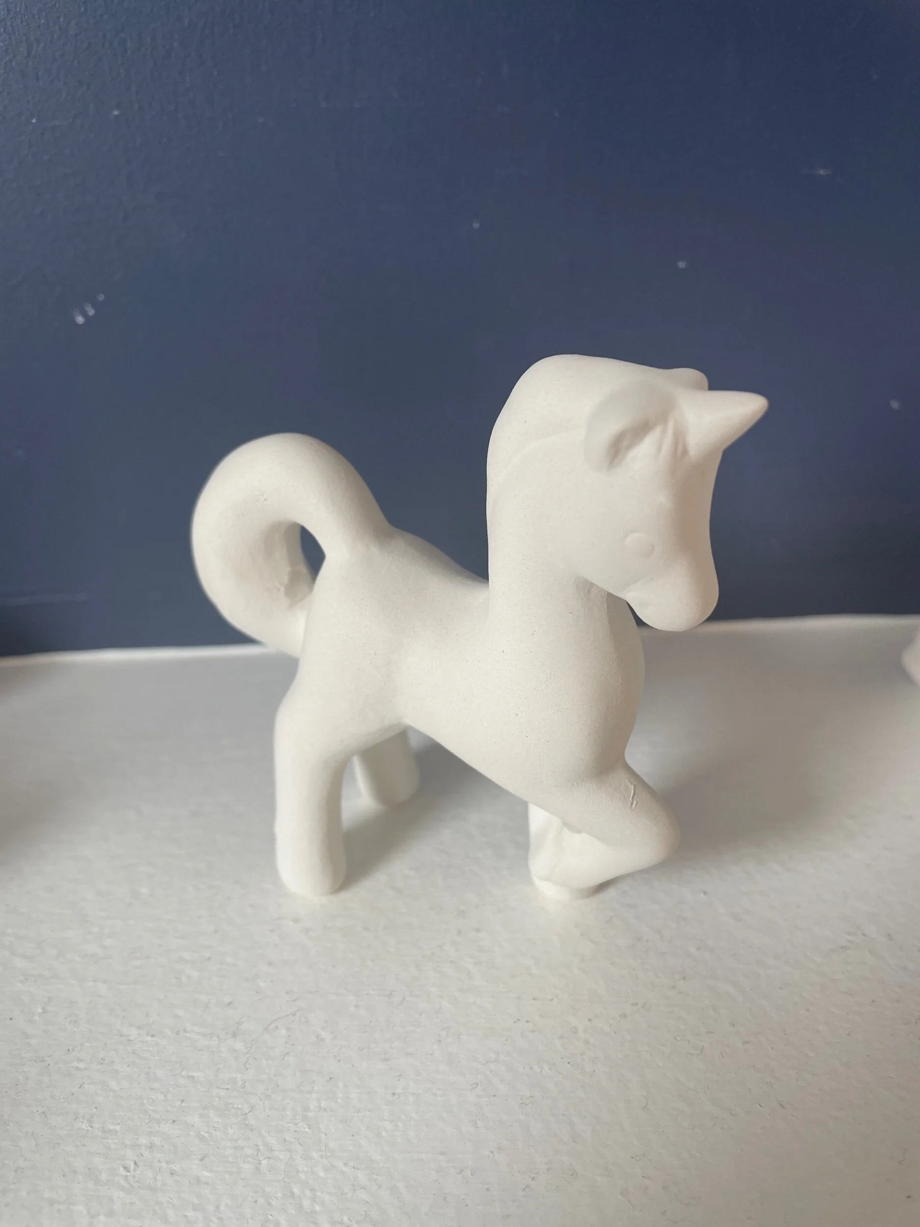 59497F7B-78F9-417D-8C16-6F7E7CE54B90