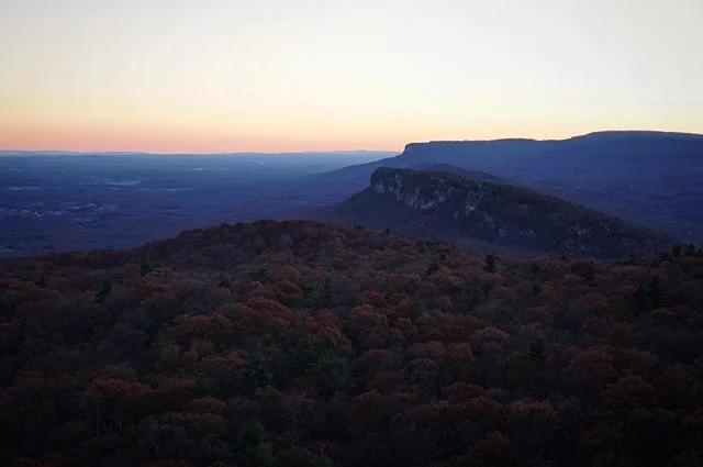 Fall. #L7photo #mohonkmountainhouse #fall #sunset
