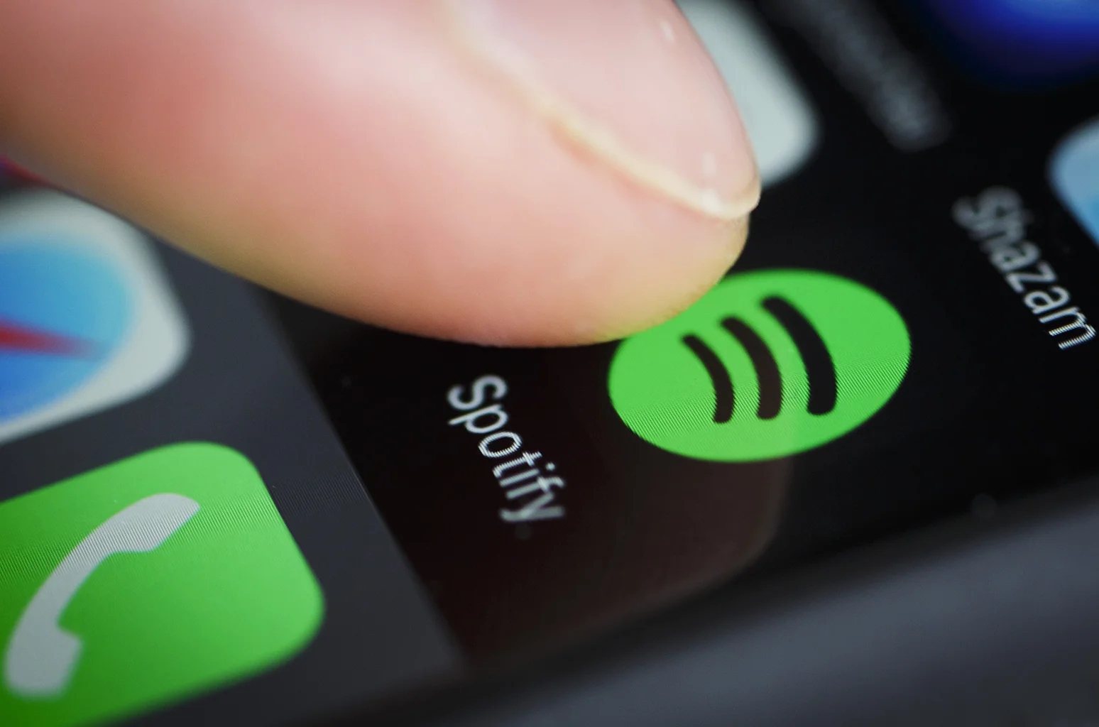 spotify-iphone.jpg