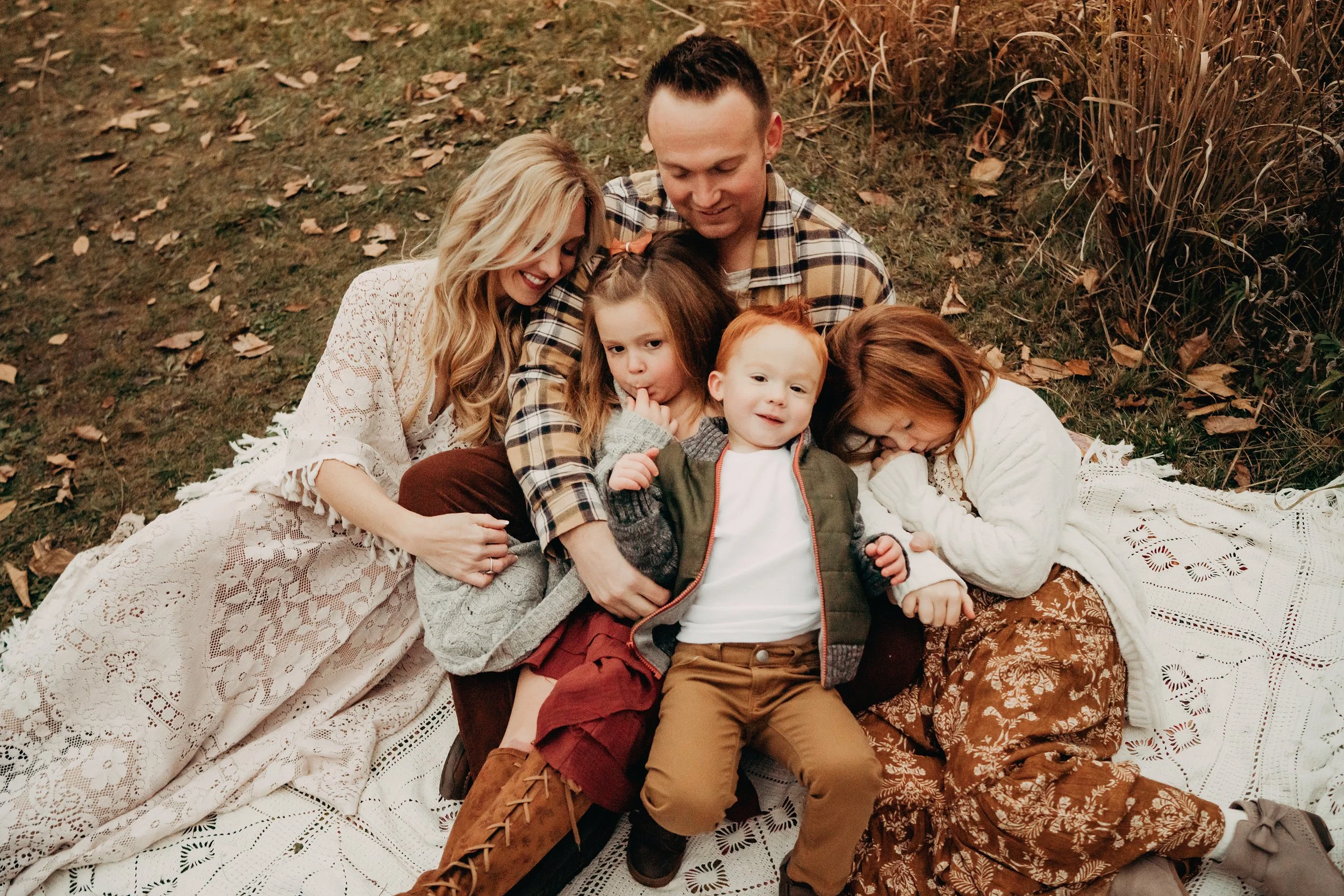 Deal #2 Full Outdoor Family Session