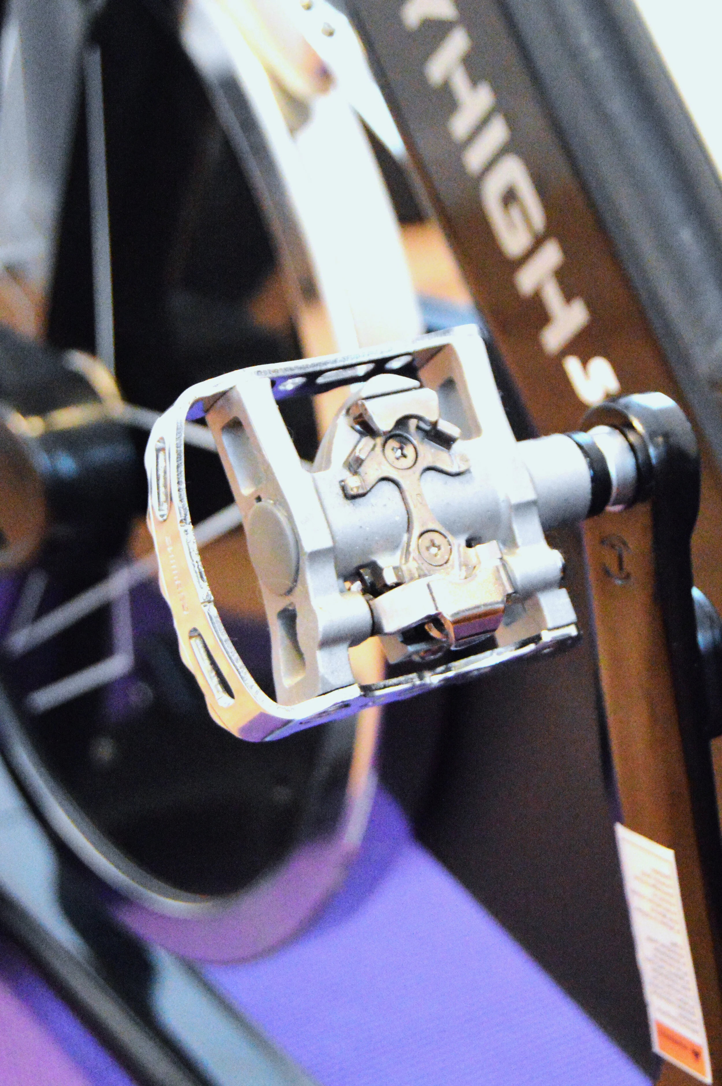 peloton pedal squeaking