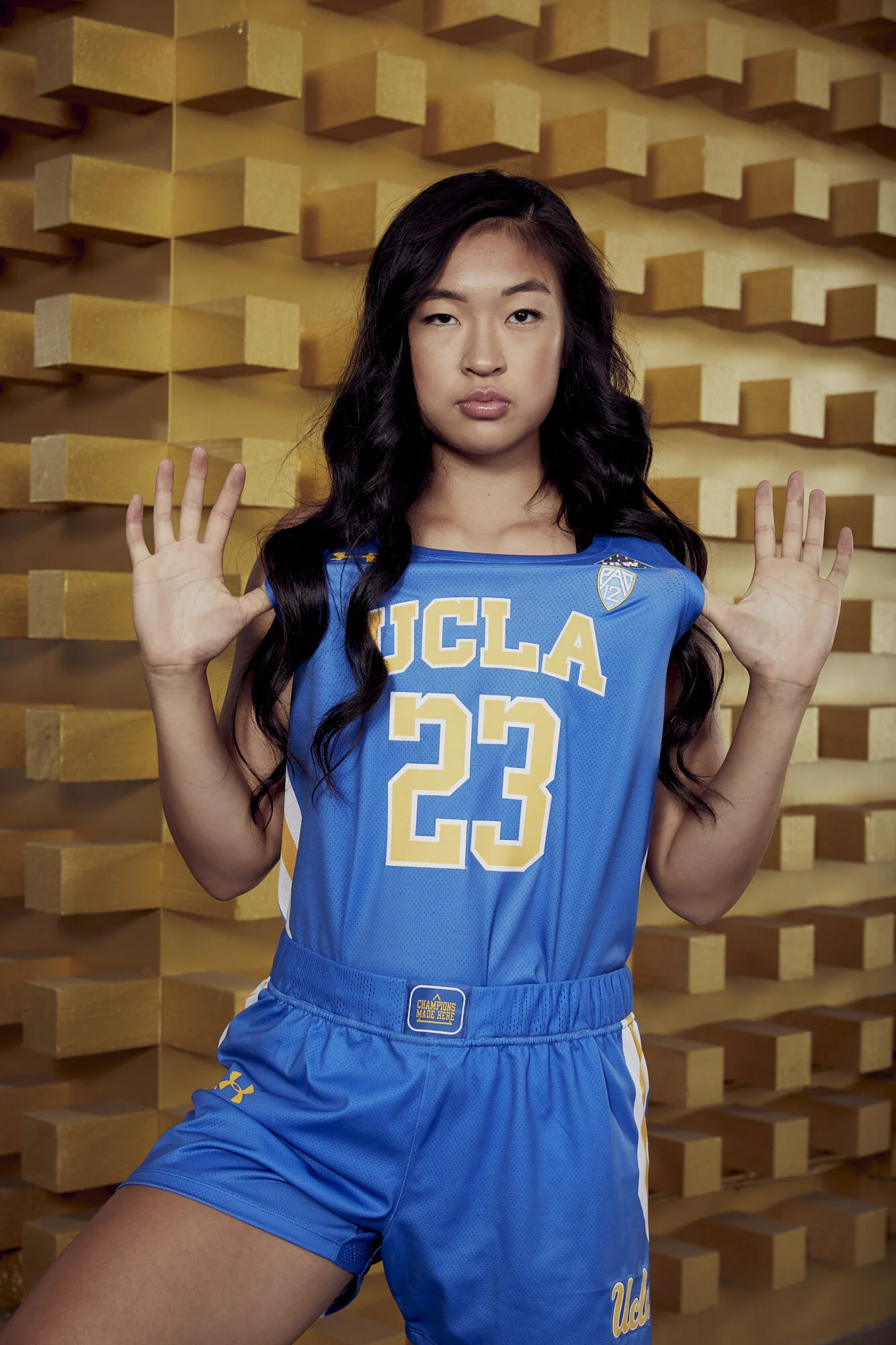 2019_UCLA_CLASS_11748.jpg