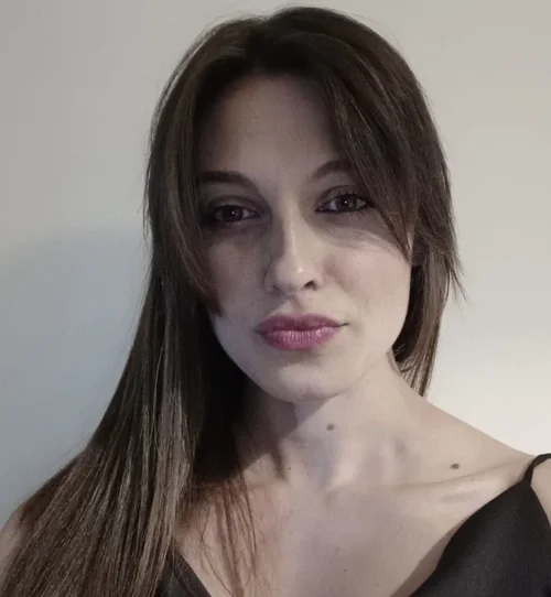 Elsa Alves
