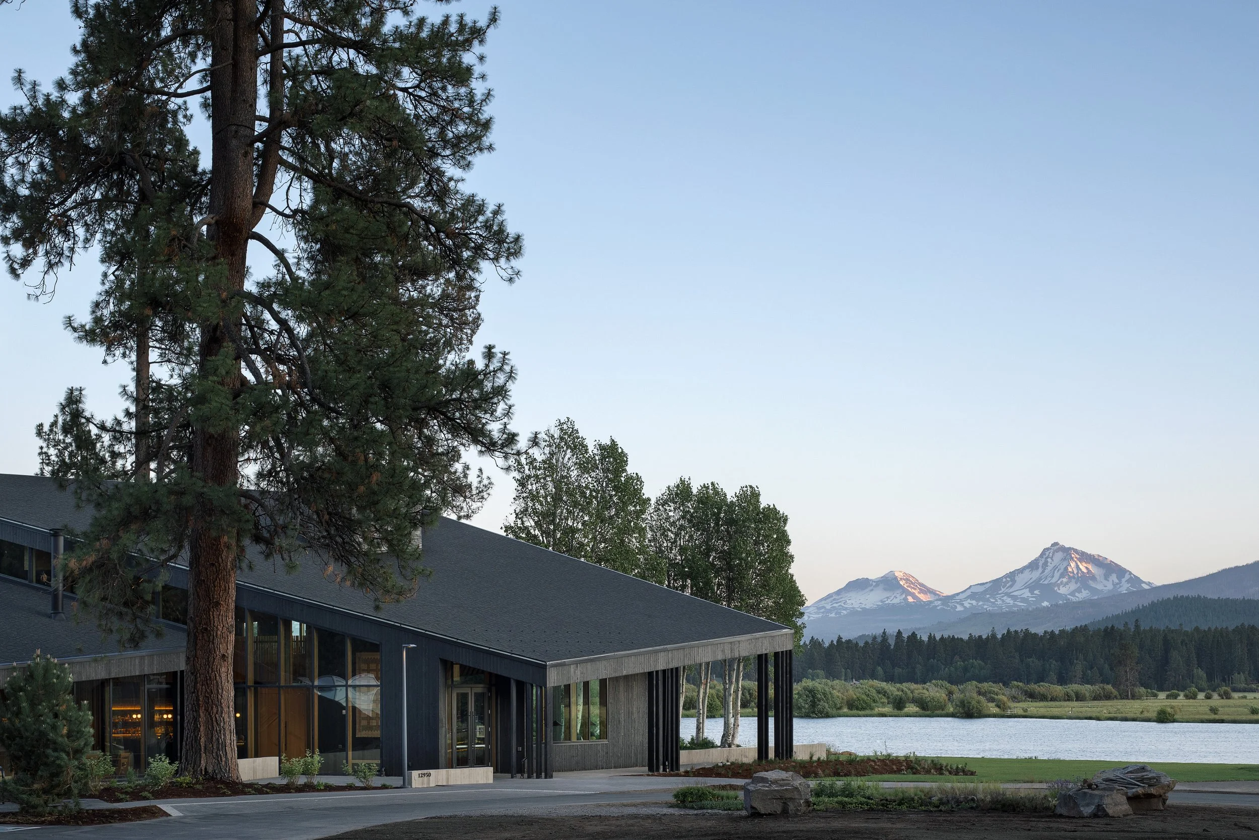 1909_N73_fullpage (1).jpg