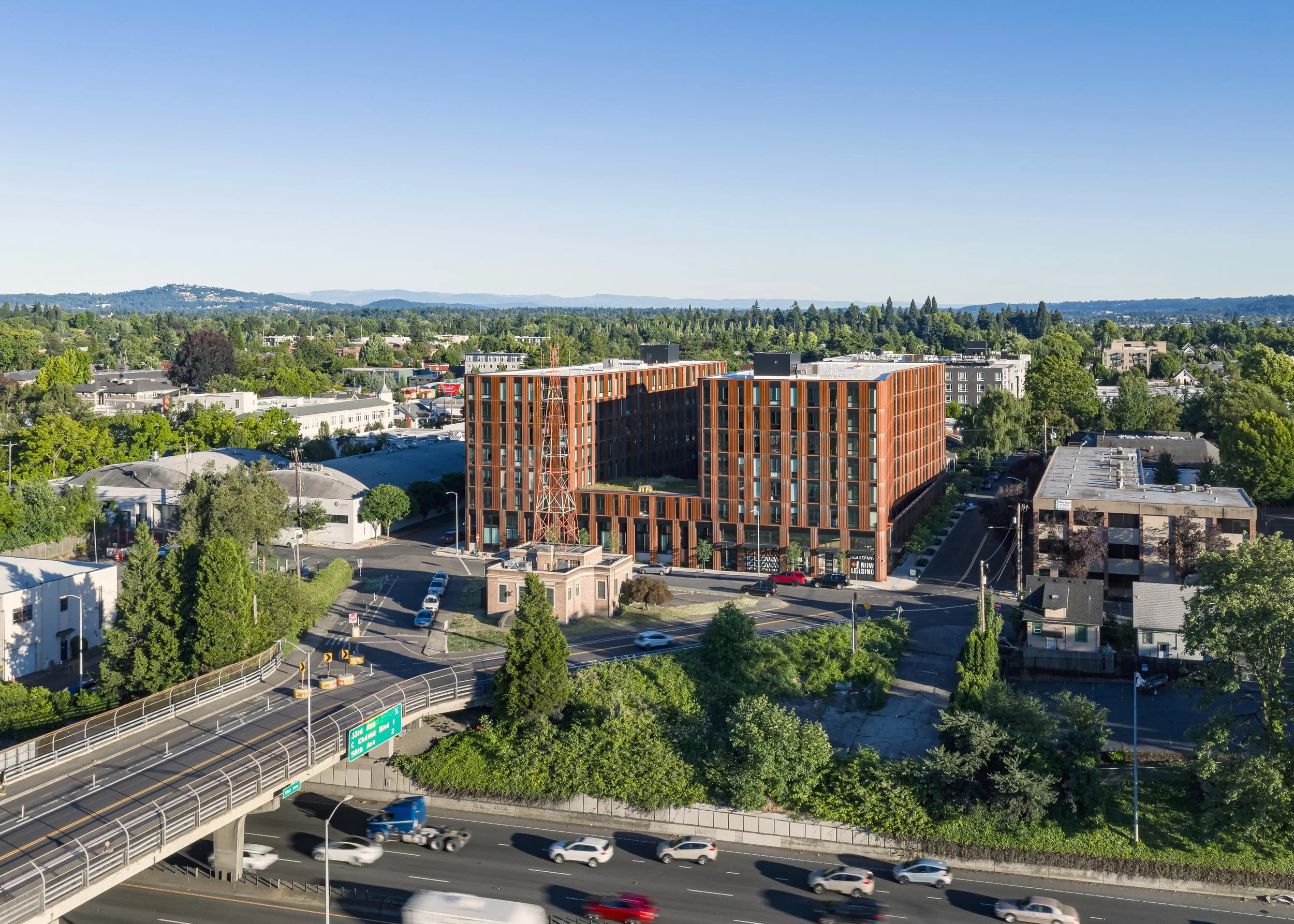 Holloway Apartments