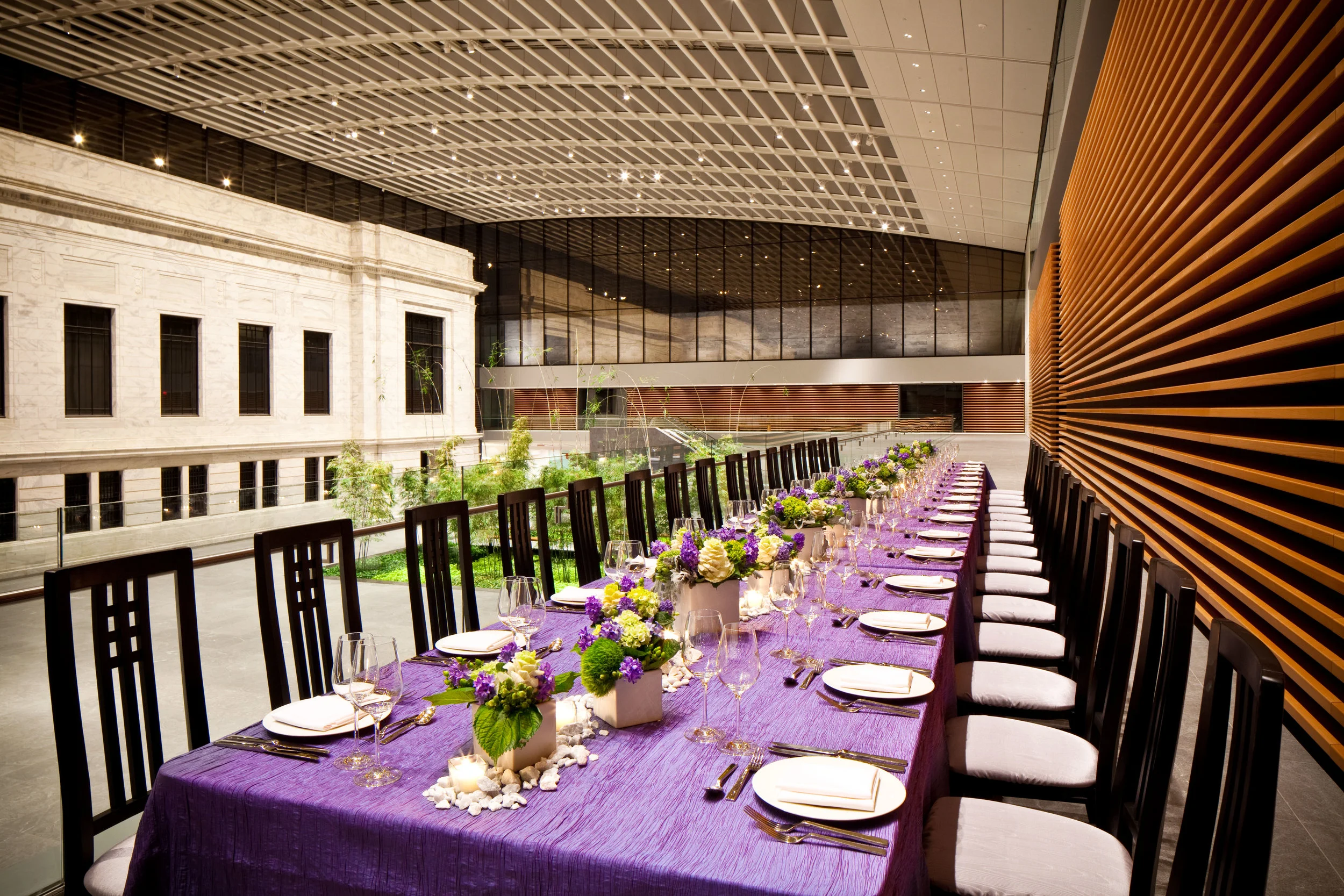 bon_appetit_1-28-2013_long_table_angle_3.jpg