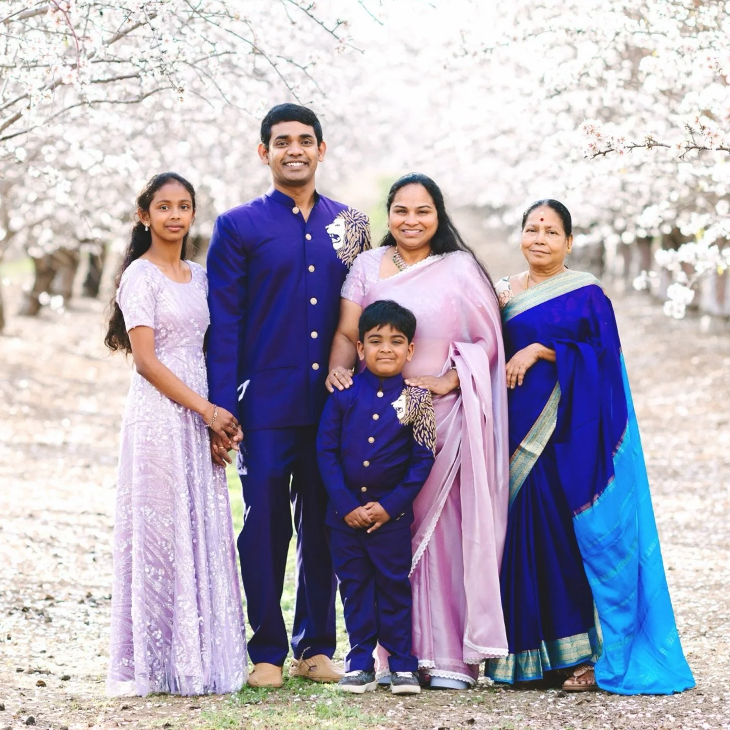 Nothing makes me happier than when clients bring bold, beautiful color to their session, and the almond blossoms are no exception. I absolutely love the vibrant colors this family brought into the orchard! Simply gorgeous! 

I can&rsquo;t believe alm