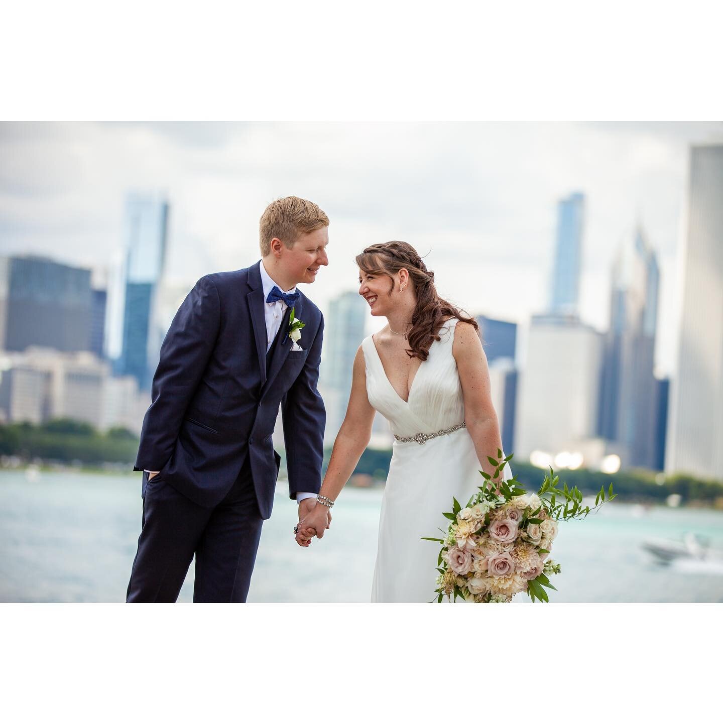 The lakefront on the most beautiful September Saturday! .
.
Hotel: @thegraychi 
Catering: @dabsolute_events 
Florals: @stevesflowermarket 
Decor: @art_imagination 
Cake: @chicagocustomcakes 
Coffee: @onthegojocoffee 
Linens: @fslinens 
Farm Tables: @