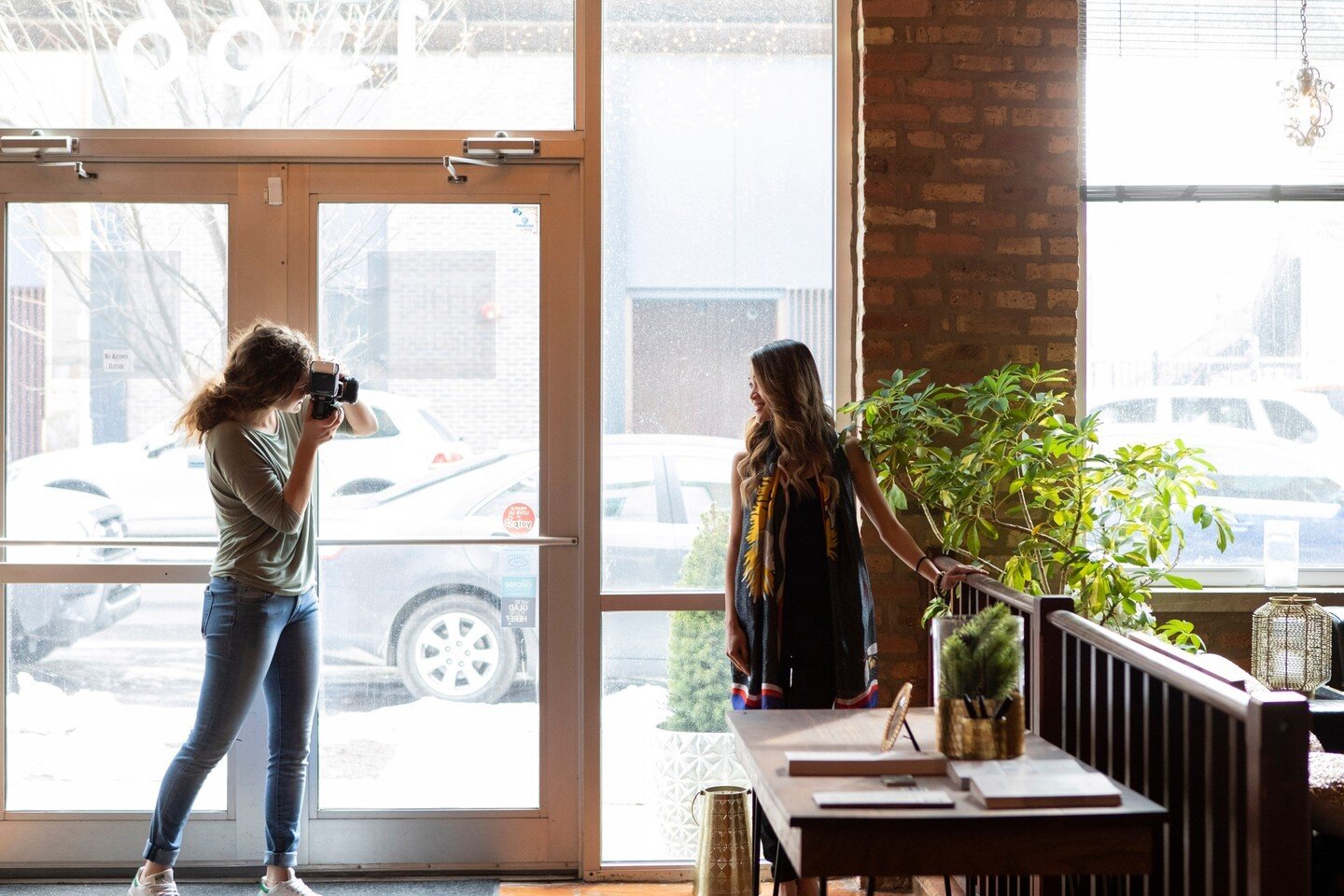 @alanalindenfeldphotography doing her thing!⁠
⁠
Did you know we originally opened as a photo studio before we filled our calendar with events? With all this great natural light, Loft on Lake is a perfect location for all types of events and studio se