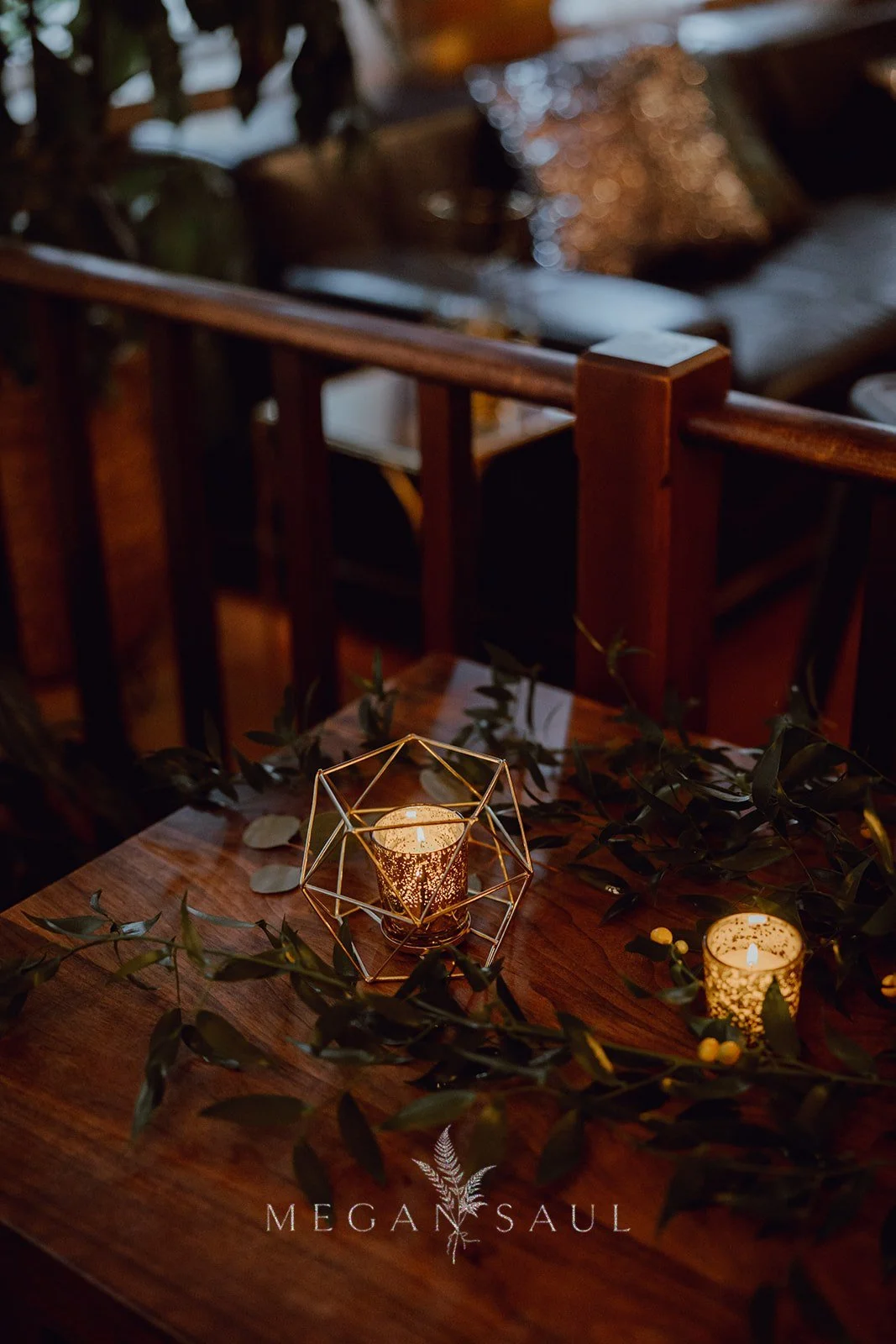 CHICAGO-WEDDING-PHOTOGRAPHY-BY-ARTISTS-AND-STORIES-BY-MEGAN-SAUL-DECOR2 (7 of 14)_websize.jpg