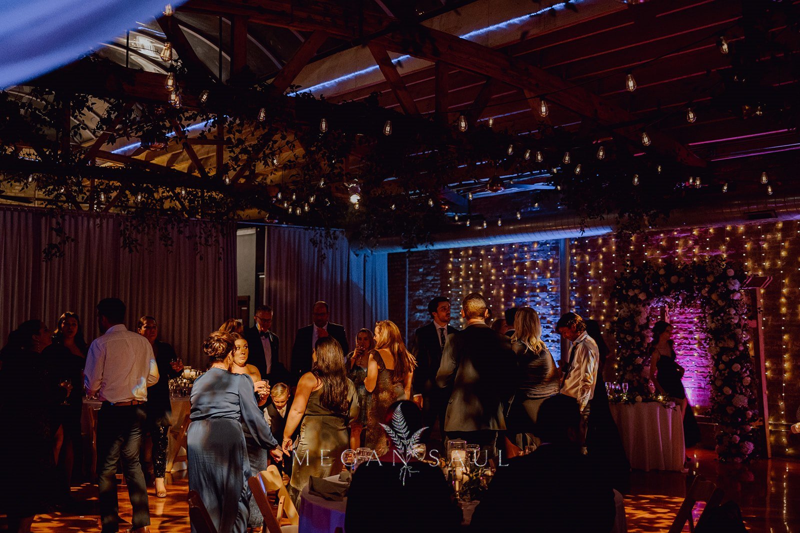 CHICAGO-WEDDING-PHOTOGRAPHY-BY-ARTISTS-AND-STORIES-BY-MEGAN-SAUL-RECEPTION (119 of 211)_websize.jpg