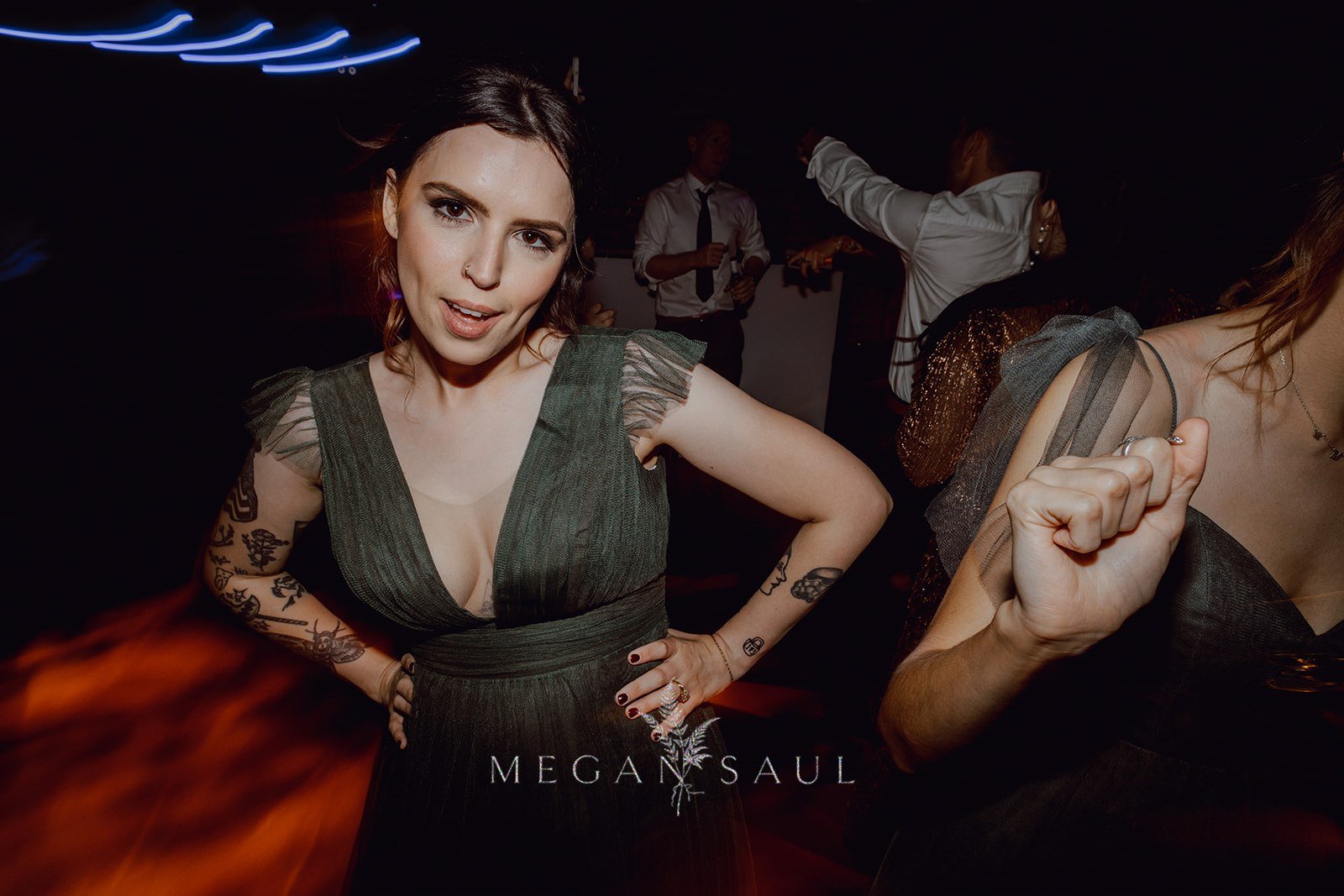 CHICAGO-WEDDING-PHOTOGRAPHY-BY-ARTISTS-AND-STORIES-BY-MEGAN-SAUL-RECEPTION (183 of 211)_websize.jpg