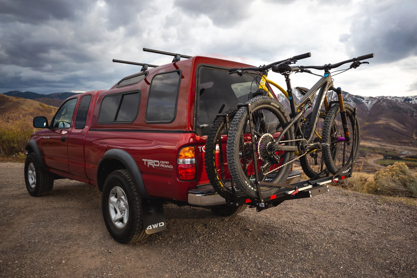 1up-usa-heavy-duty-double-black-bike-rack-pivot-sklar-toyota-tacoma-blake-bekken.jpg