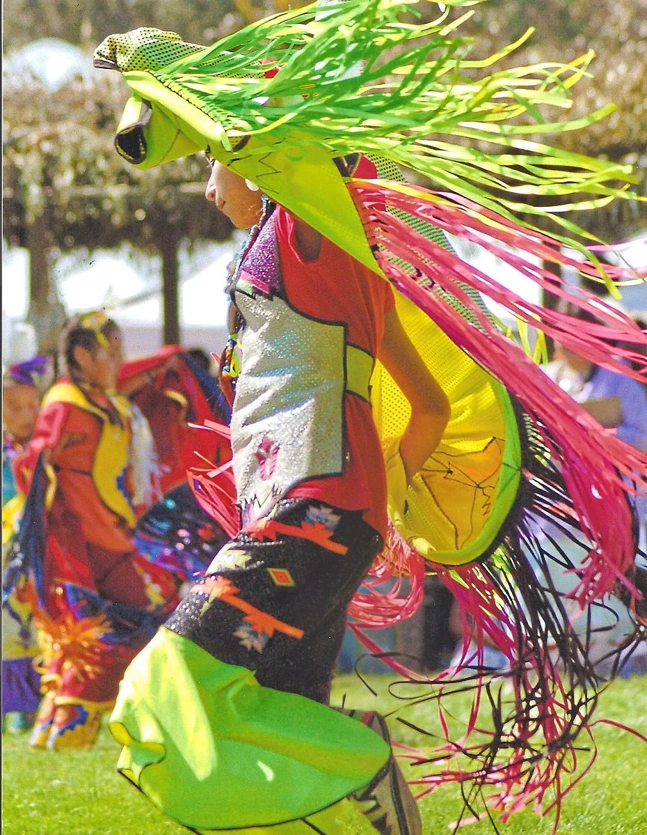 Indian_Girl_Dancing.jpg