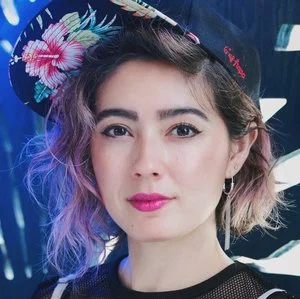 Alex Bio Pic.jpg