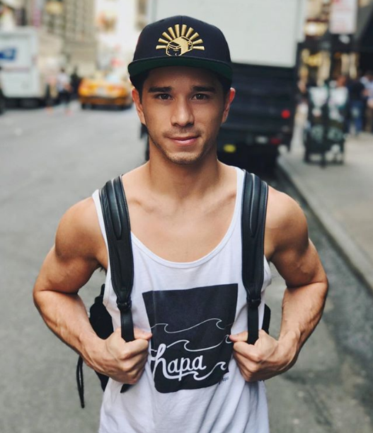 Sam sporting his 6 Degrees of Hapa swag from Naomi
