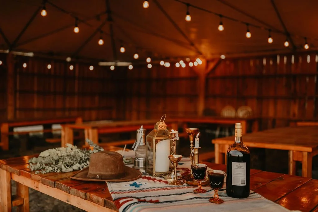 How to Plan the Perfect Rustic Wedding: Tips and Tricks