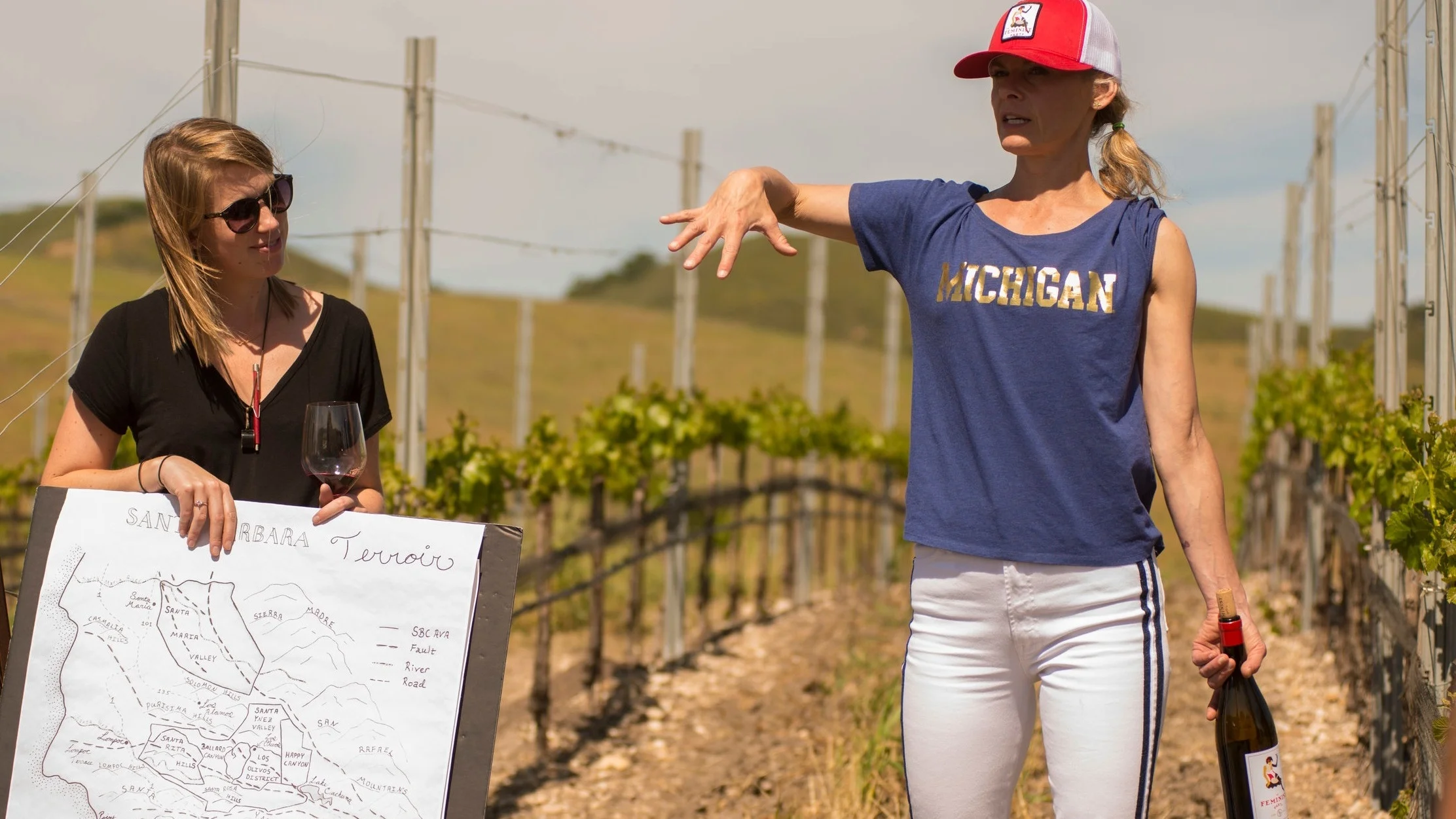 Edible%252BSB-vineyard%252Btour-FranCollinPhoto-28.jpg