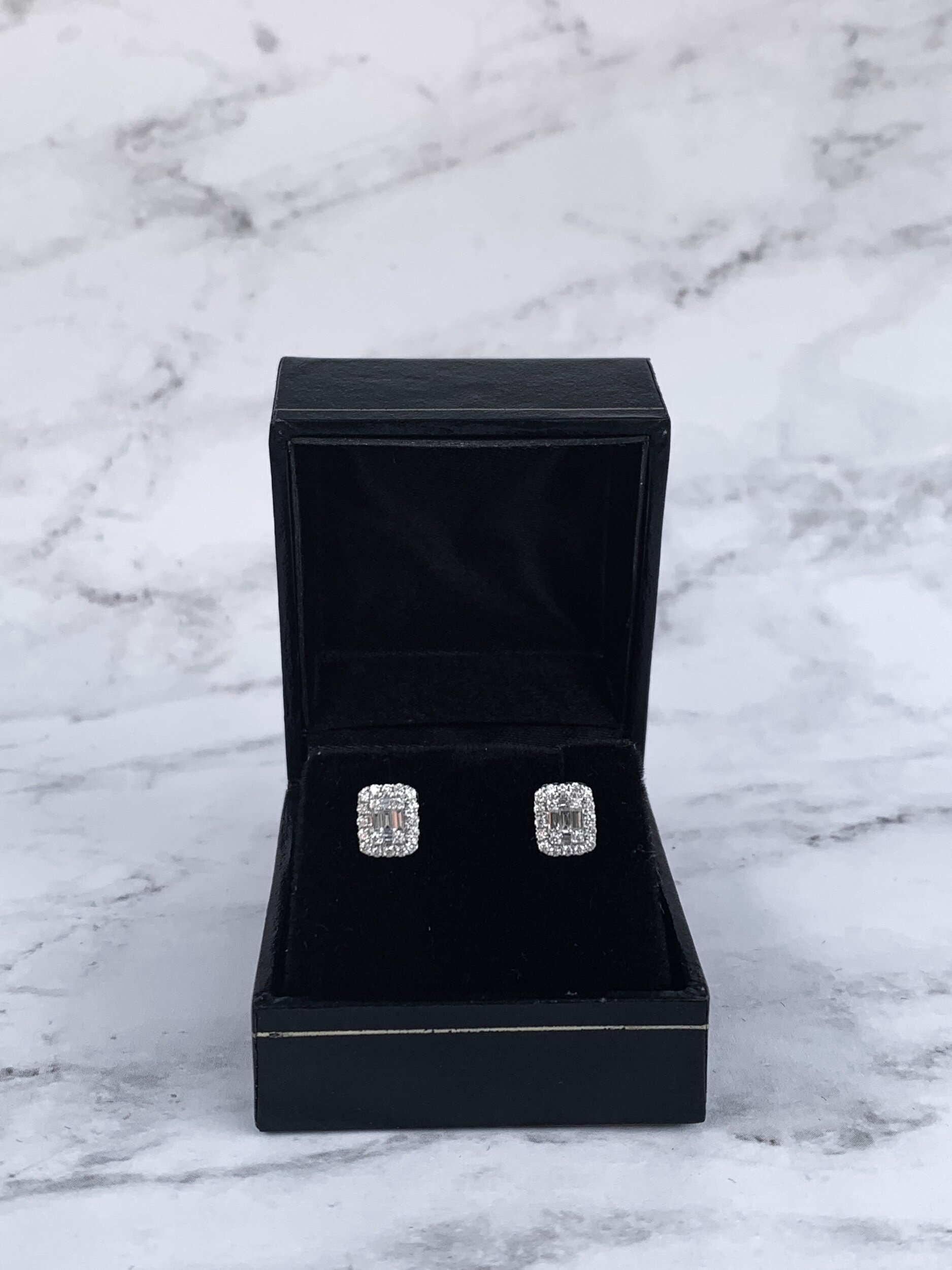 62EA5FAA-31D9-4CEF-8DD4-B04675E61DCD