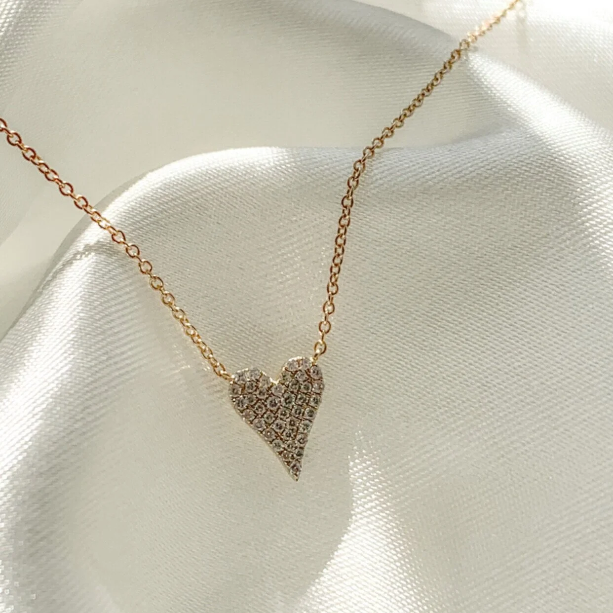 23779479-D3C0-44A3-B3C6-9971A6AC7360