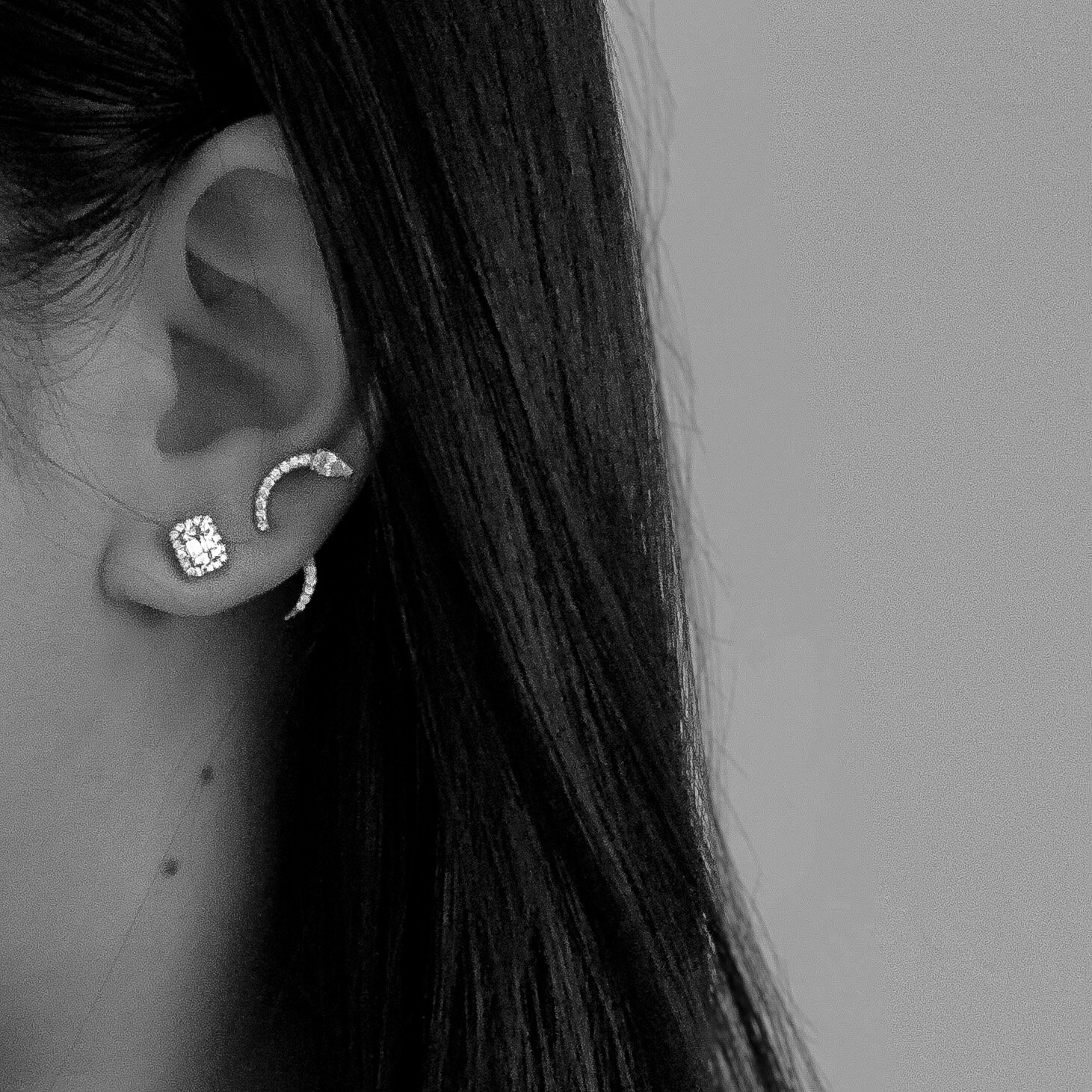 49574EF4-9041-4D63-899D-0A6CD3A66496