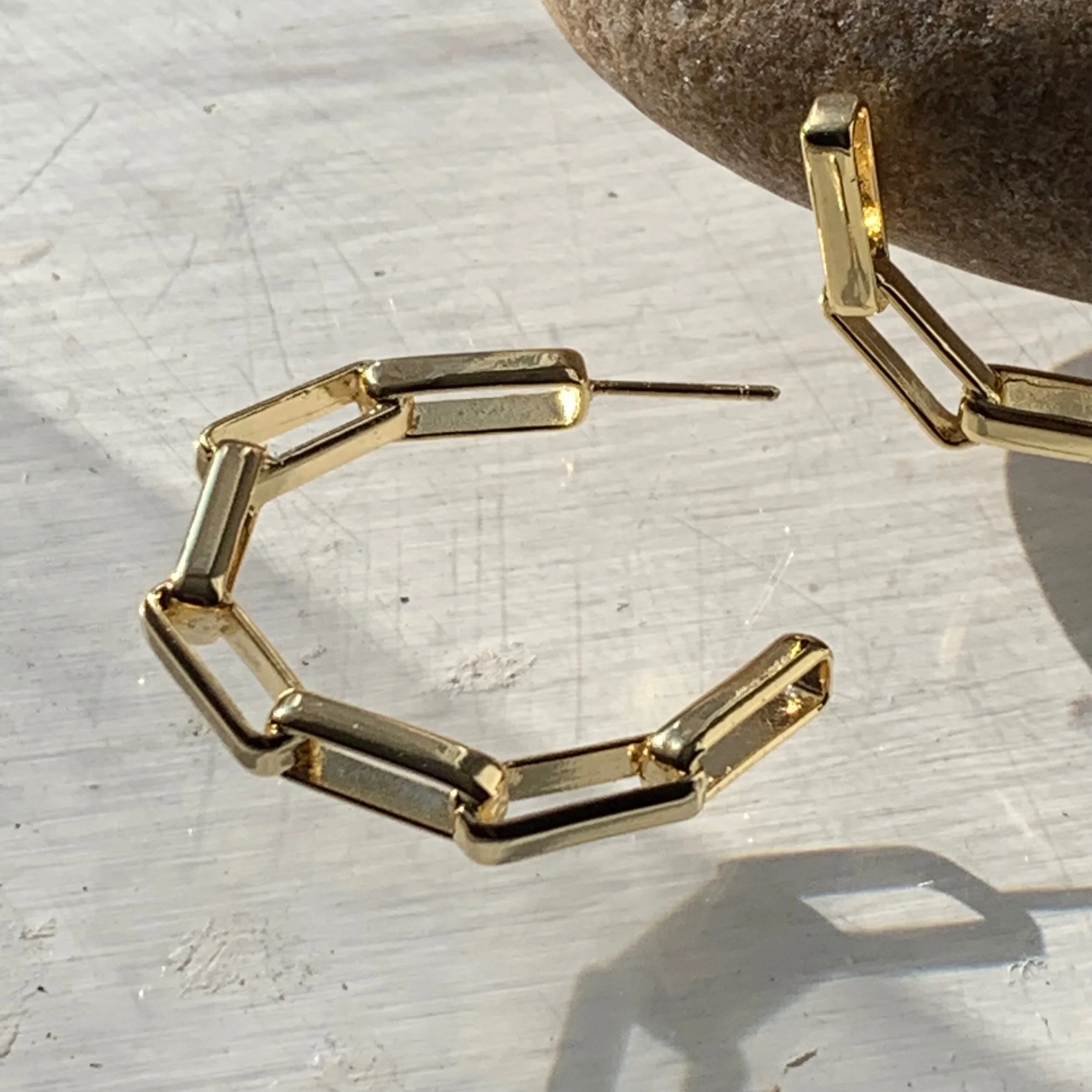 A0166000-596B-4754-A6B9-D7899D494B61