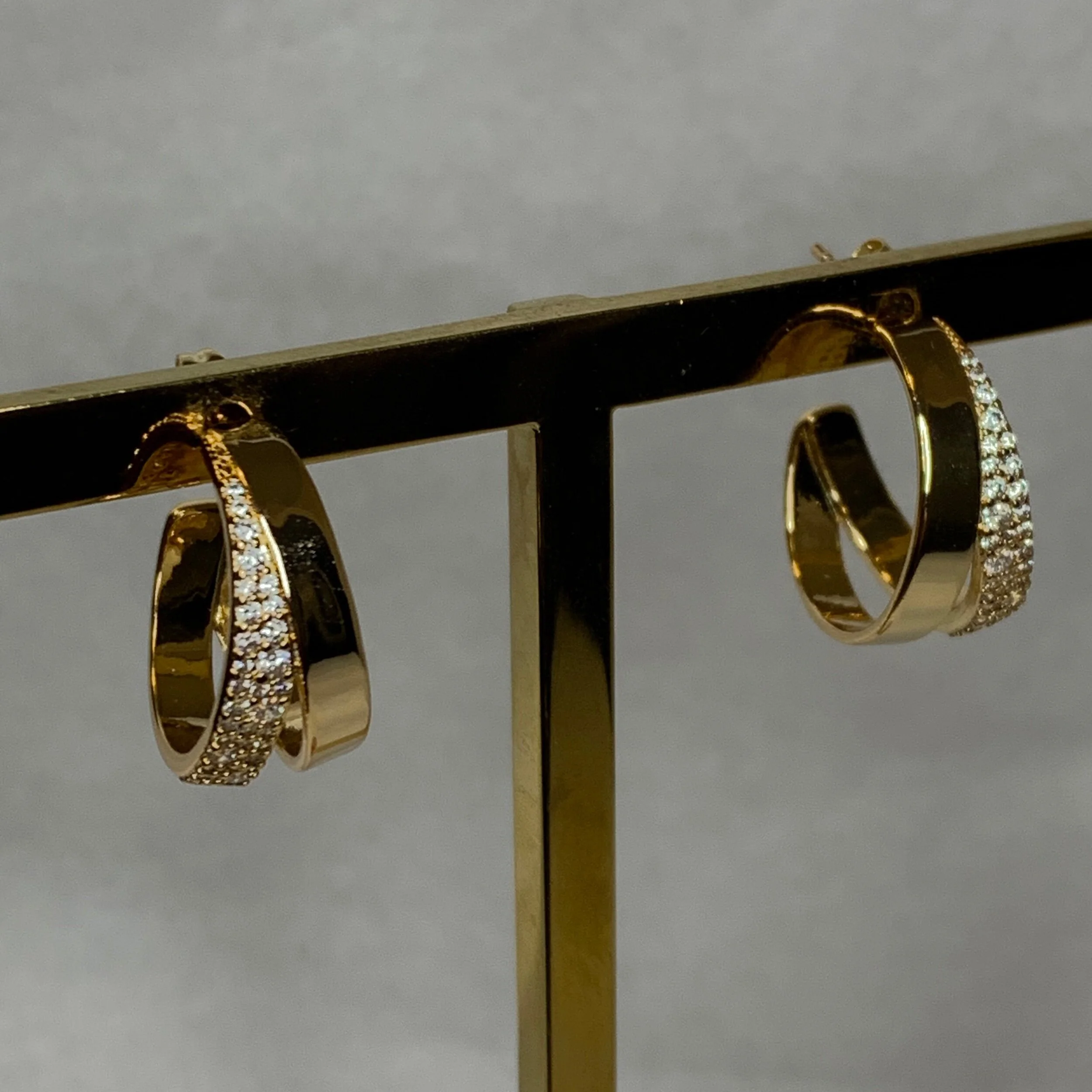 5AE1F840-6976-4E61-BB04-32A47E02916E