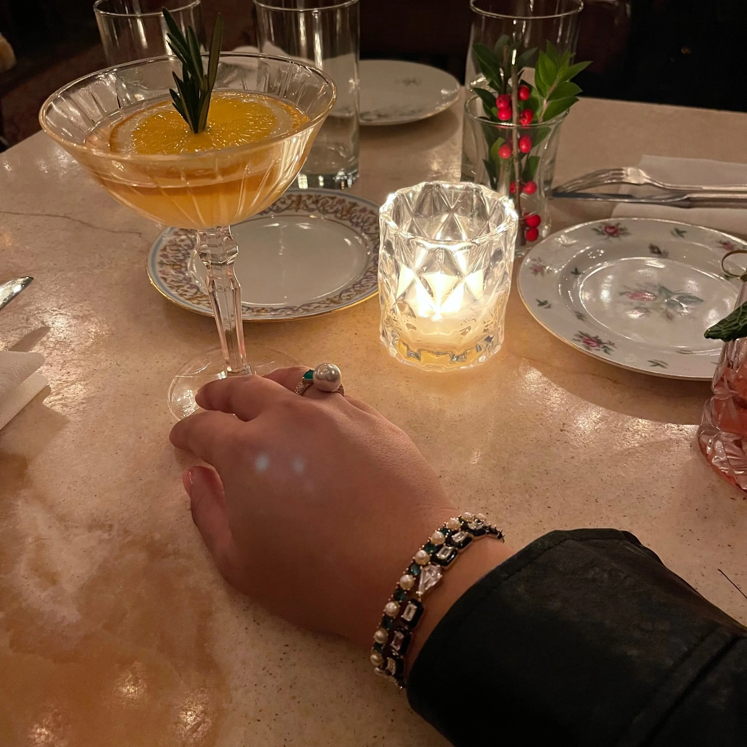 B4CF6614-2F5E-4123-AB0D-1C51028899A2