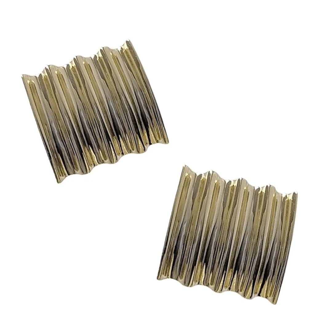 26AB9A61-EE6E-4F41-91A3-3C2359570FB9