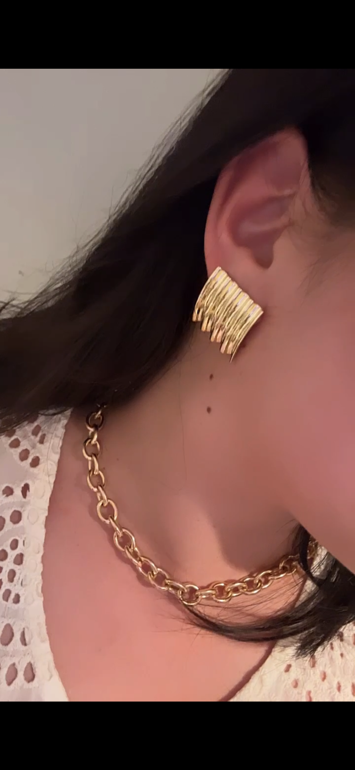 BFDB143D-4C62-4E16-A551-C7A3A5E4ED28